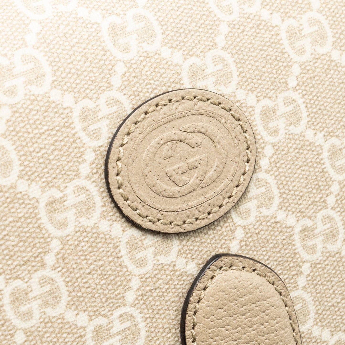 Gucci Interlock GG logo Crossbody messanger bag canvas/ calfskin light grey