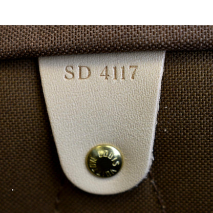 LOUIS VUITTON Speedy 40 Monogram Canvas Satchel Bag Brown