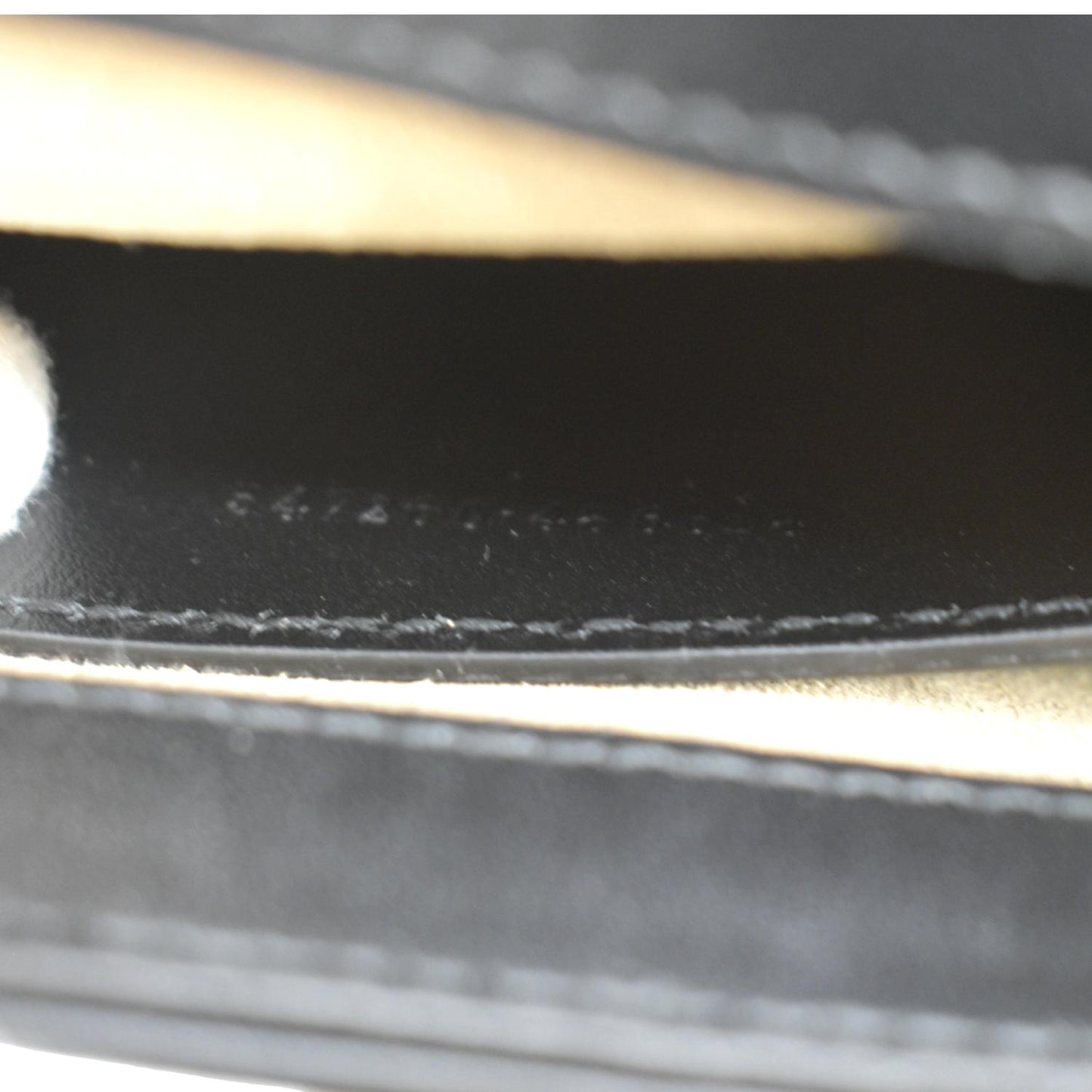 GUCCI GG Marmont Leather Top Handle Crossbody Bag Black 547260