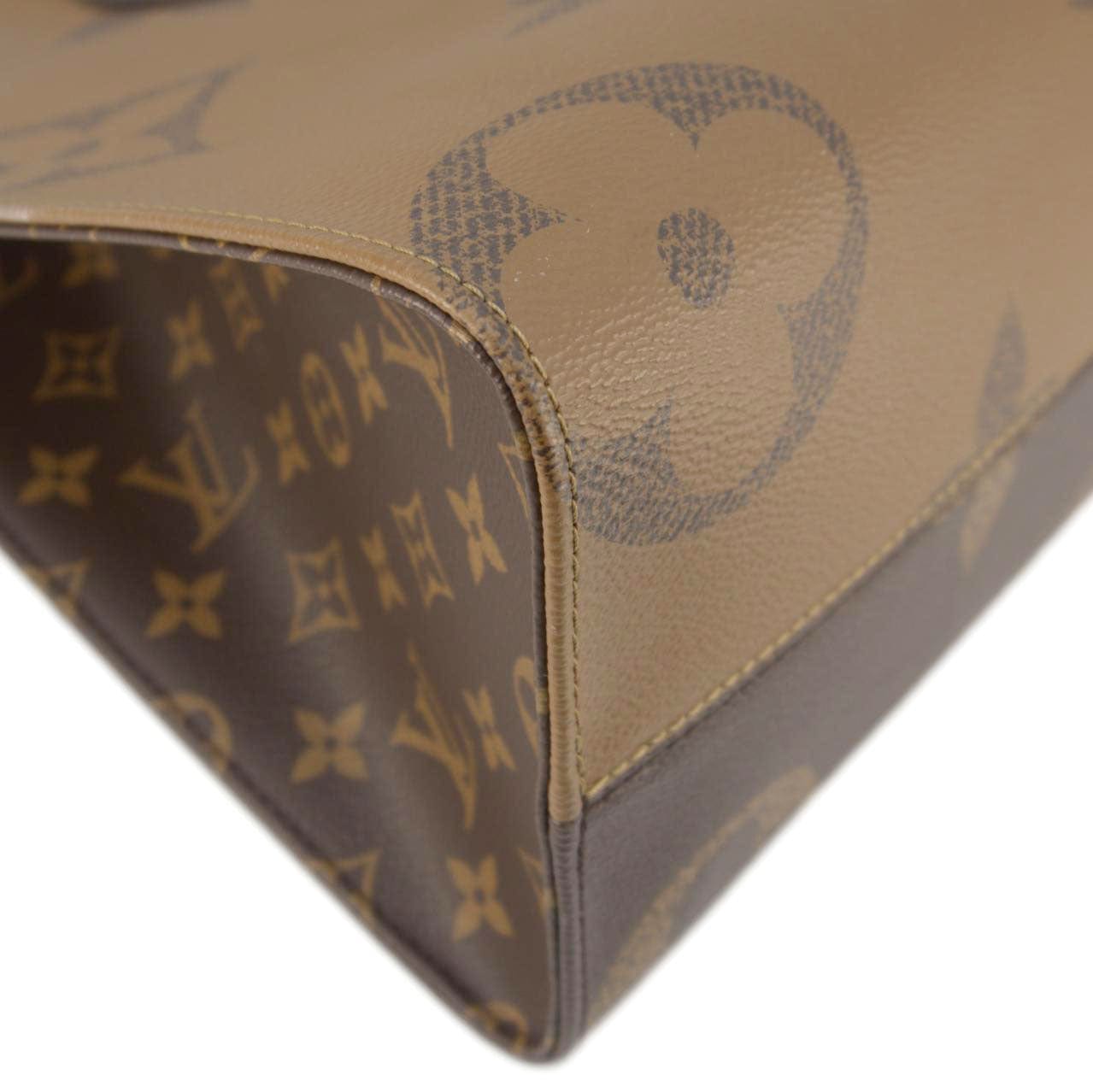 LOUIS VUITTON Onthego MM Giant Monogram Canvas Tote Shoulder Bag Brown