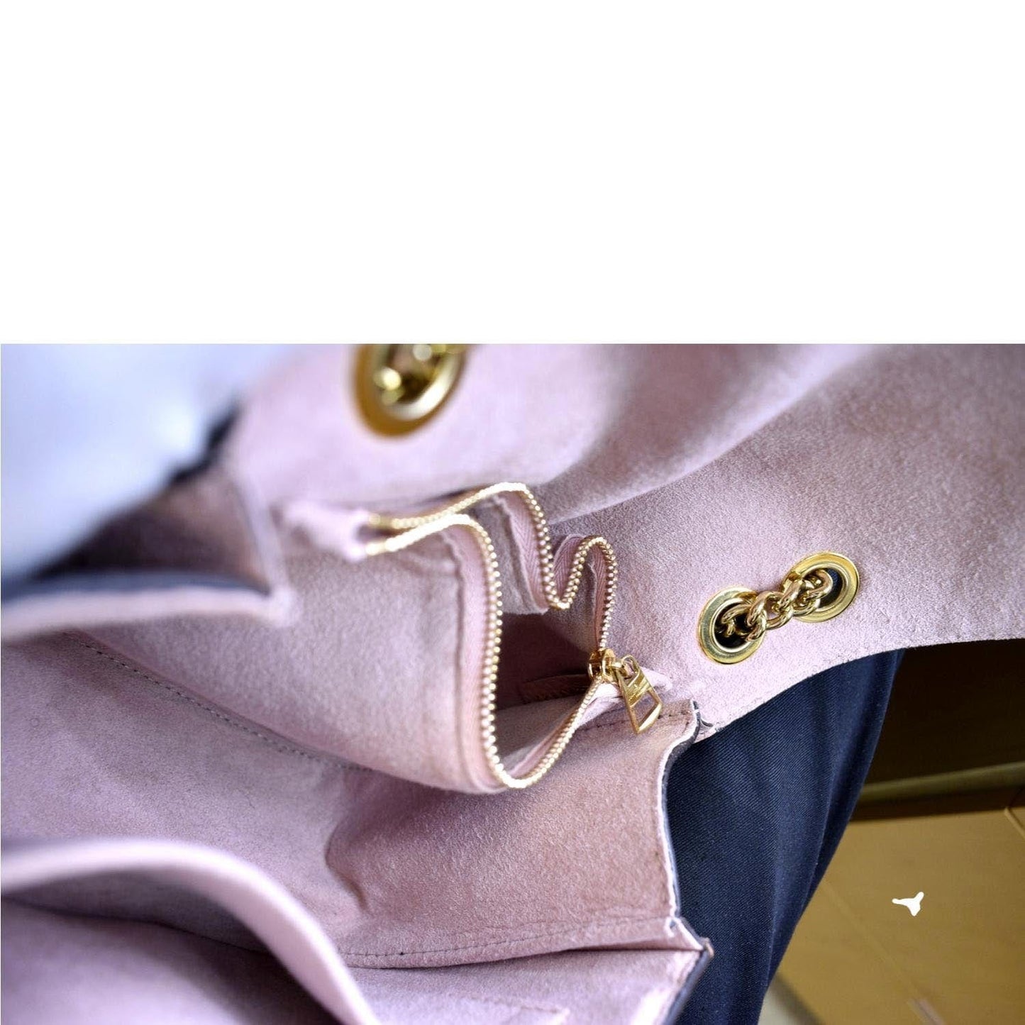 LOUIS VUITTON Wight Damier Ebene Shoulder Crossbody Bag Magnolia