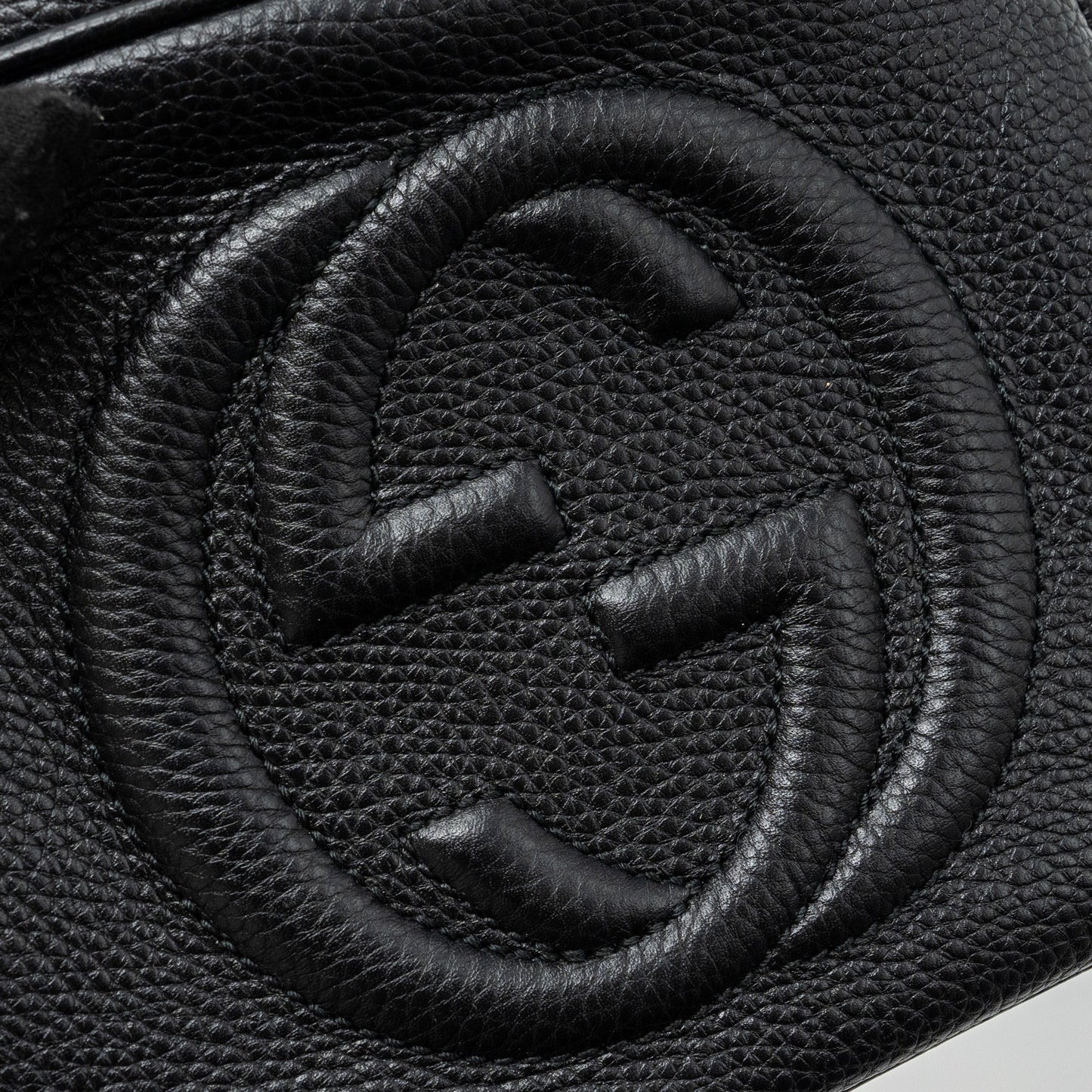 Gucci soho disco camera bag grained calfskin black