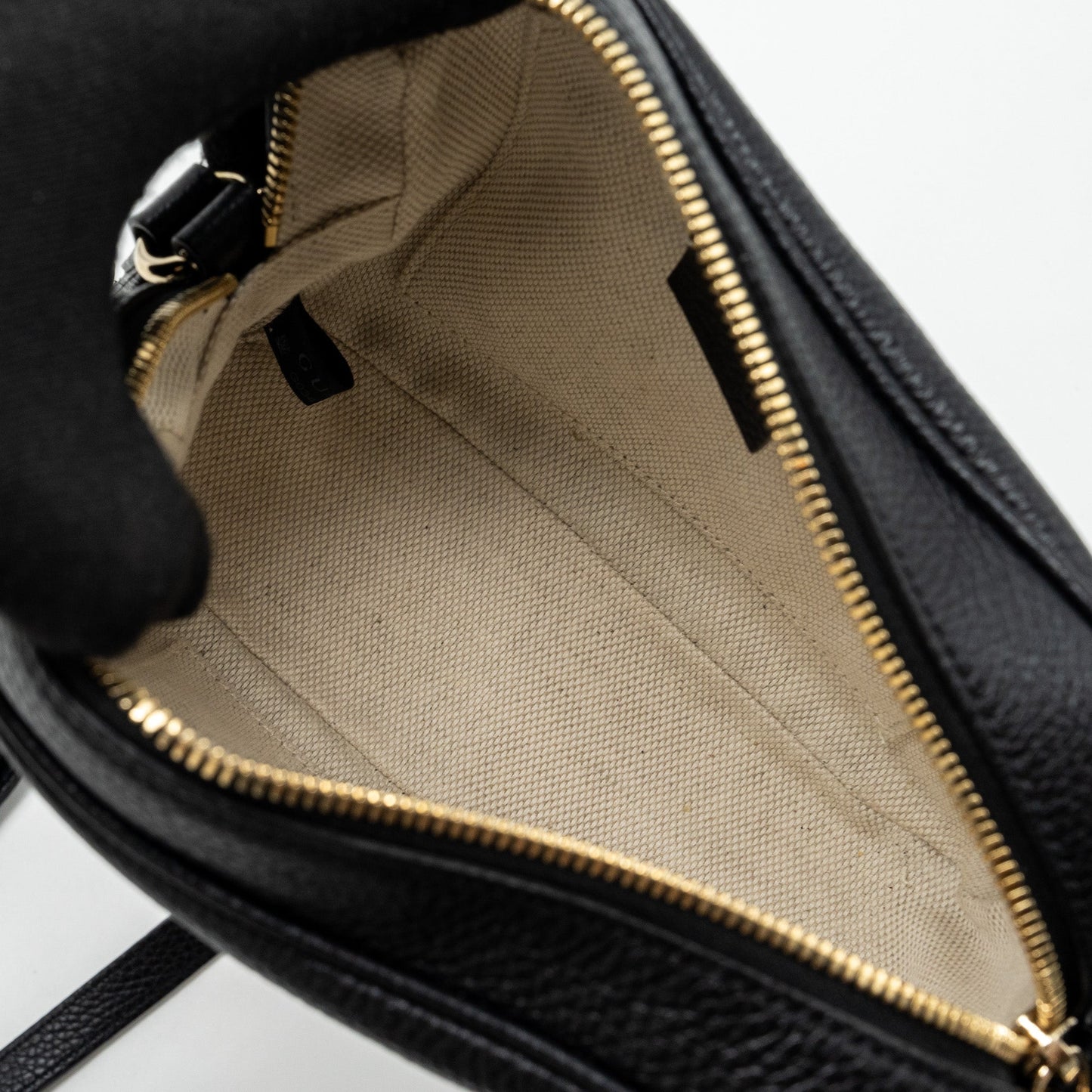 Gucci soho disco camera bag grained calfskin black