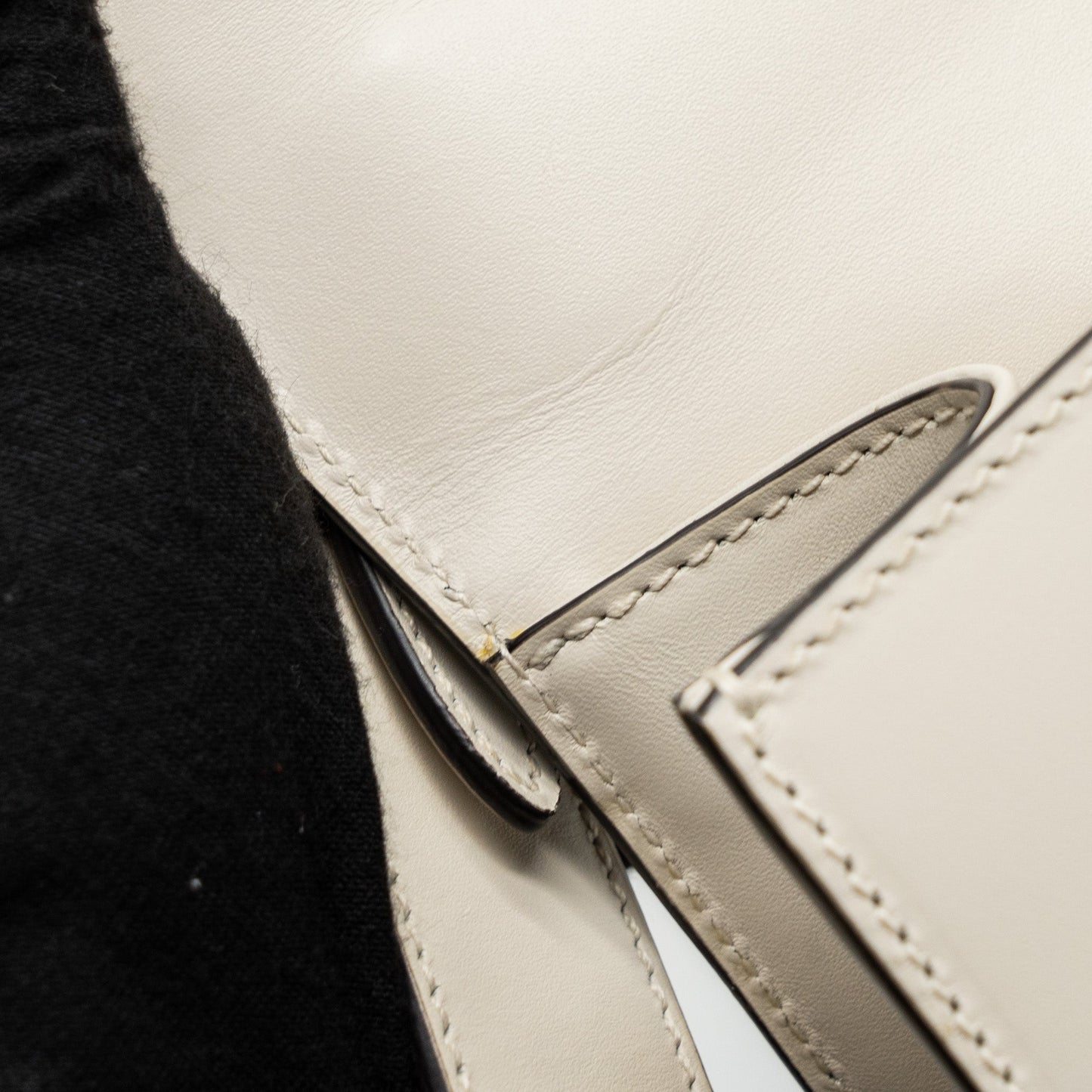 Gucci Sylvie Embroidered Shoulder Bag Calfskin White