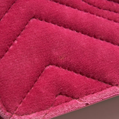 Gucci Velvet Wallet with chain pink  limited edition