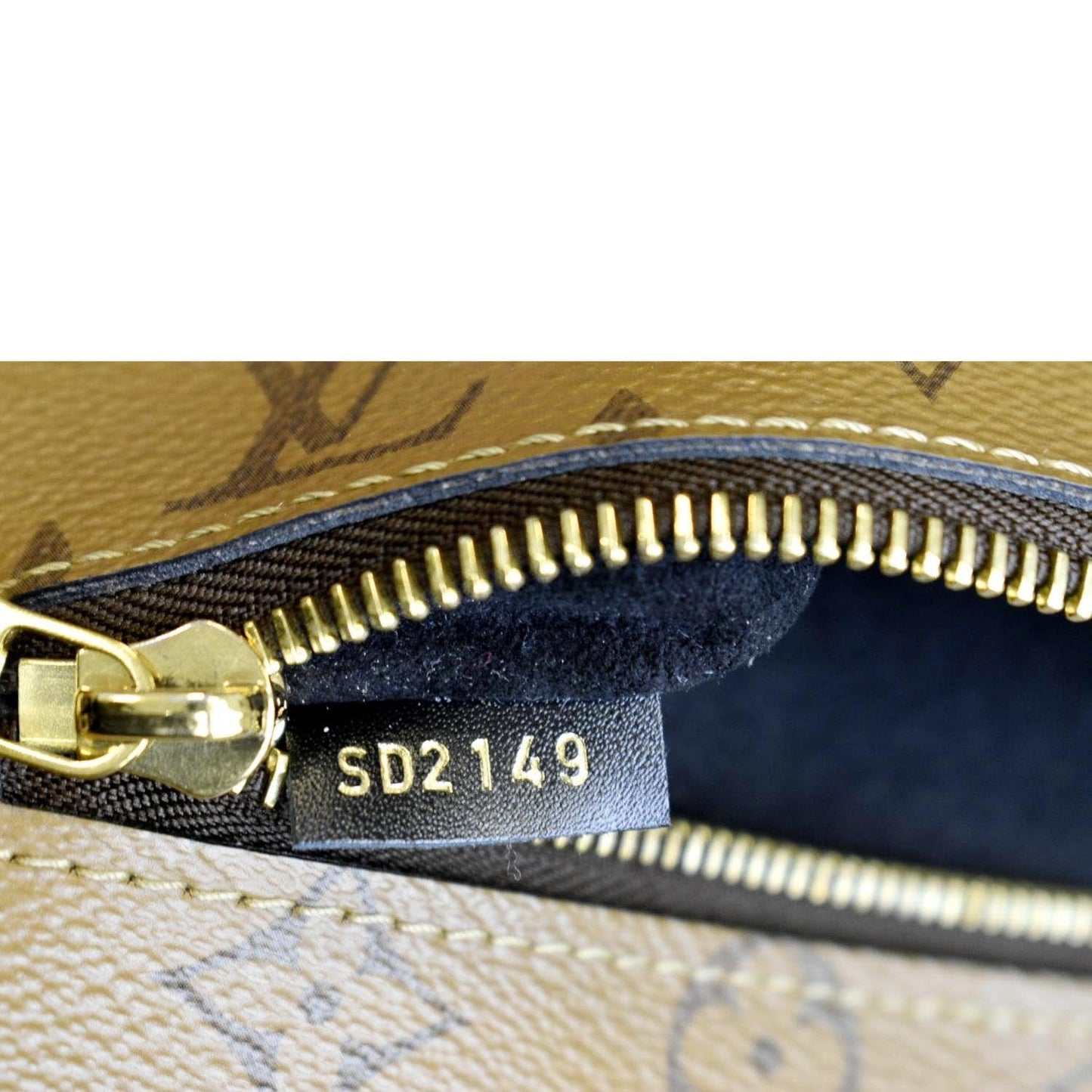 LOUIS VUITTON Metis Pochette Reverse Monogram Canvas Crossbody Bag Brown