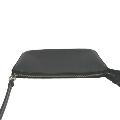 LOUIS VUITTON Pochette Accessoires Epi Leather Shoulder Bag Noir Black