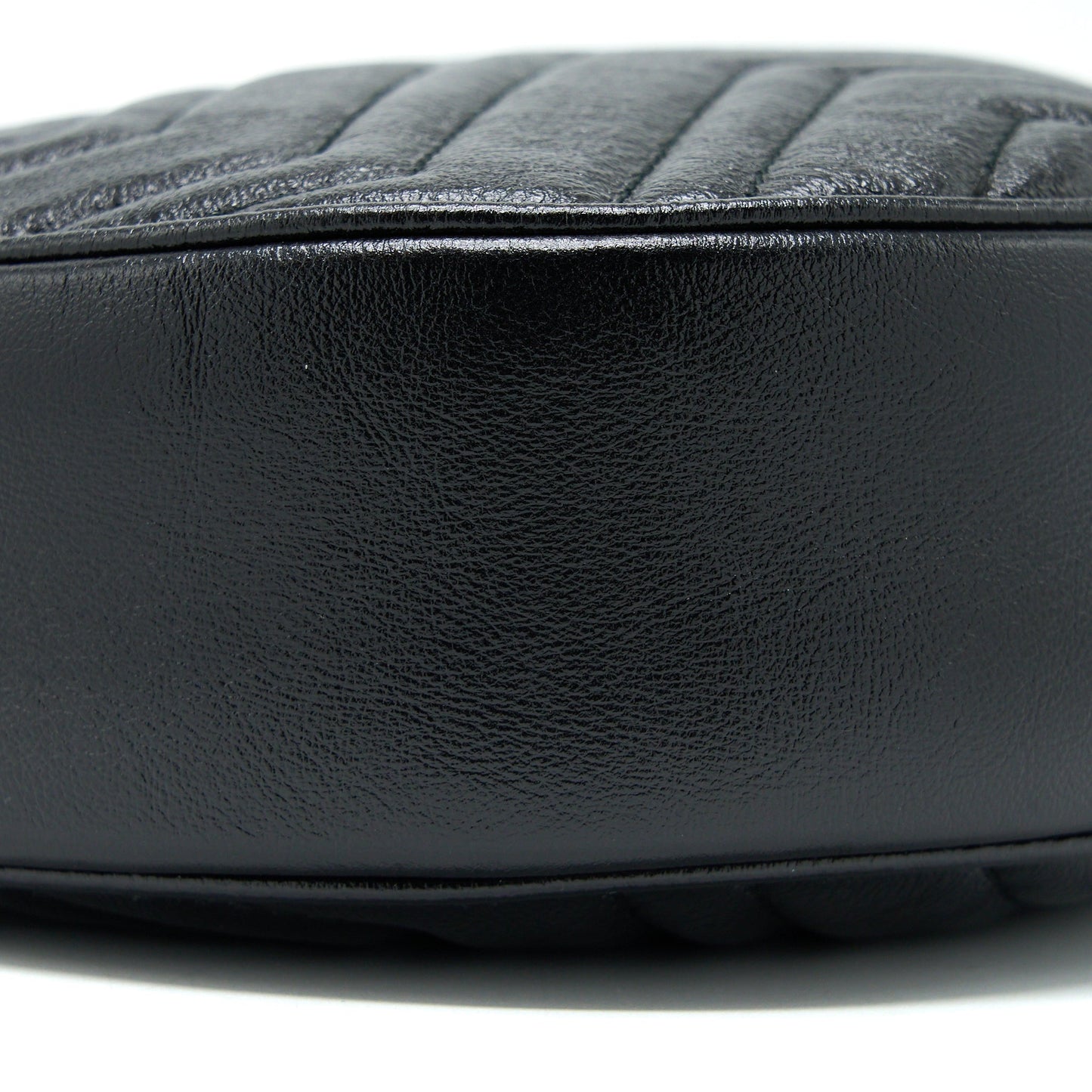 Gucci GG Mormont Round Shoulder Bag Calfskin Black