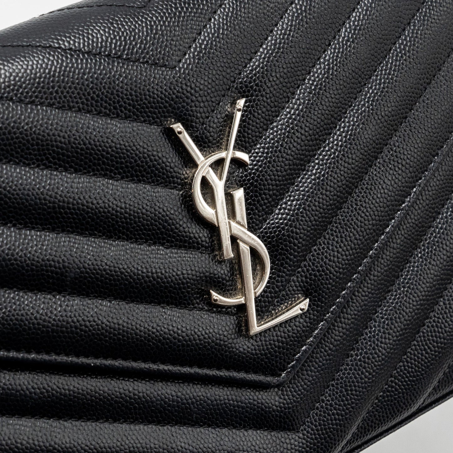 SAINT LAURENT ENVELOP CHAIN BAG GRAINED CALFSKIN BLACK SHW
