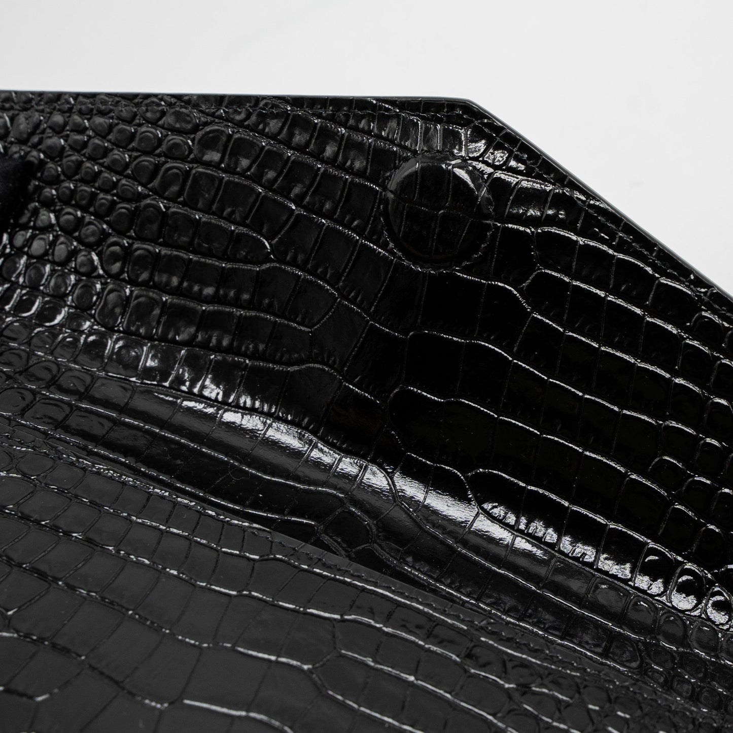 Saint Laurent/YSL Uptown Pouch Croc-Embossed Calfskin Black SHW
