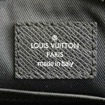 LOUIS VUITTON Grigori Pochette Taiga Leather Crossbody Bag Black