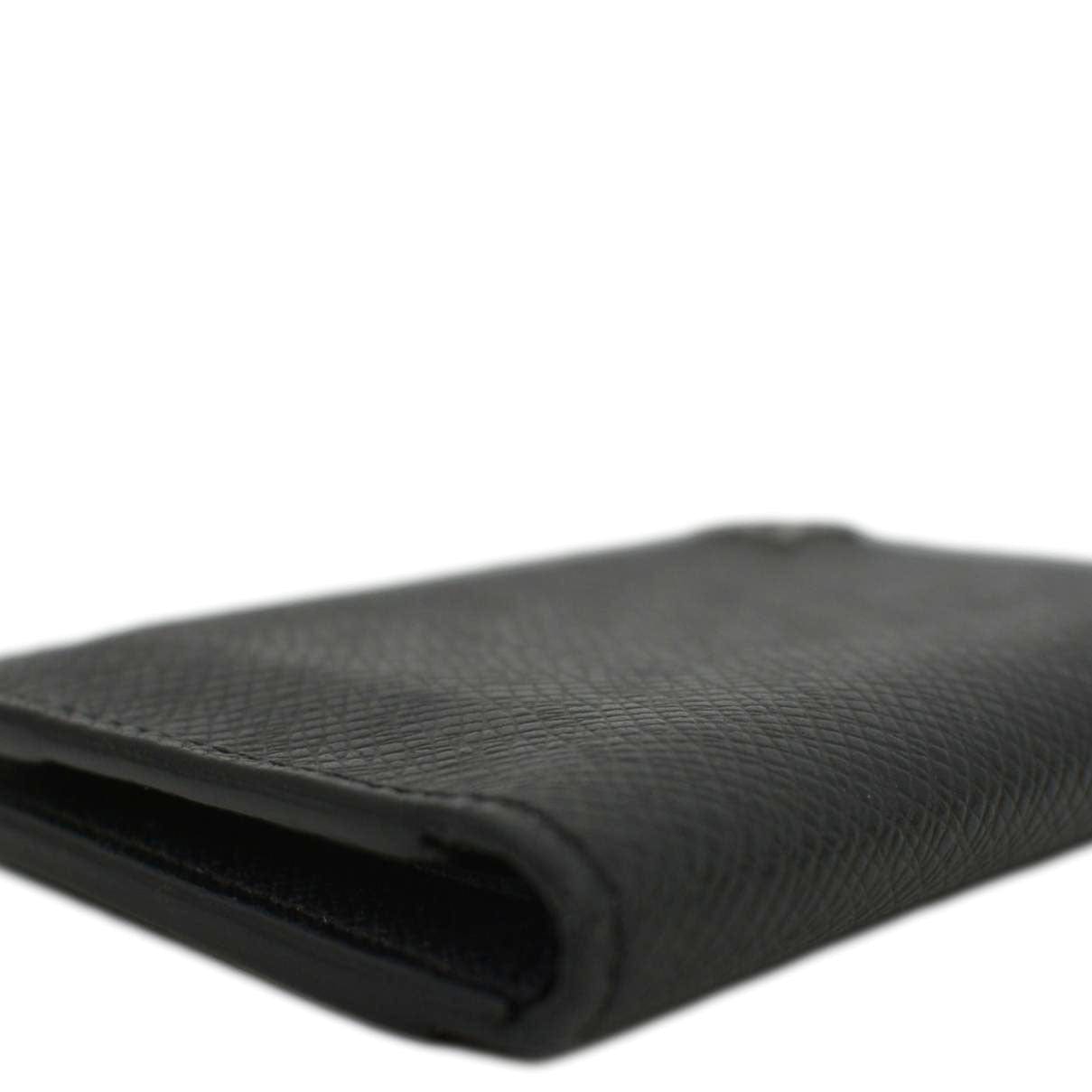 LOUIS VUITTON Taiga Leather Pocket Organizer Zippy Wallet Black
