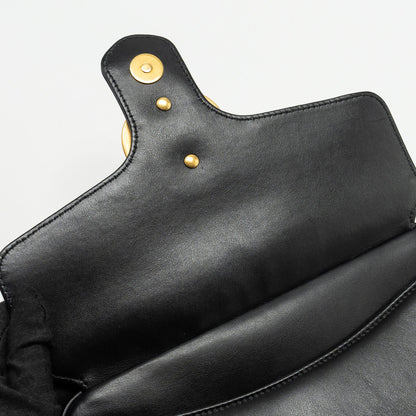 Gucci GG Marmont Zip Around Top handle camera bag calfskin black