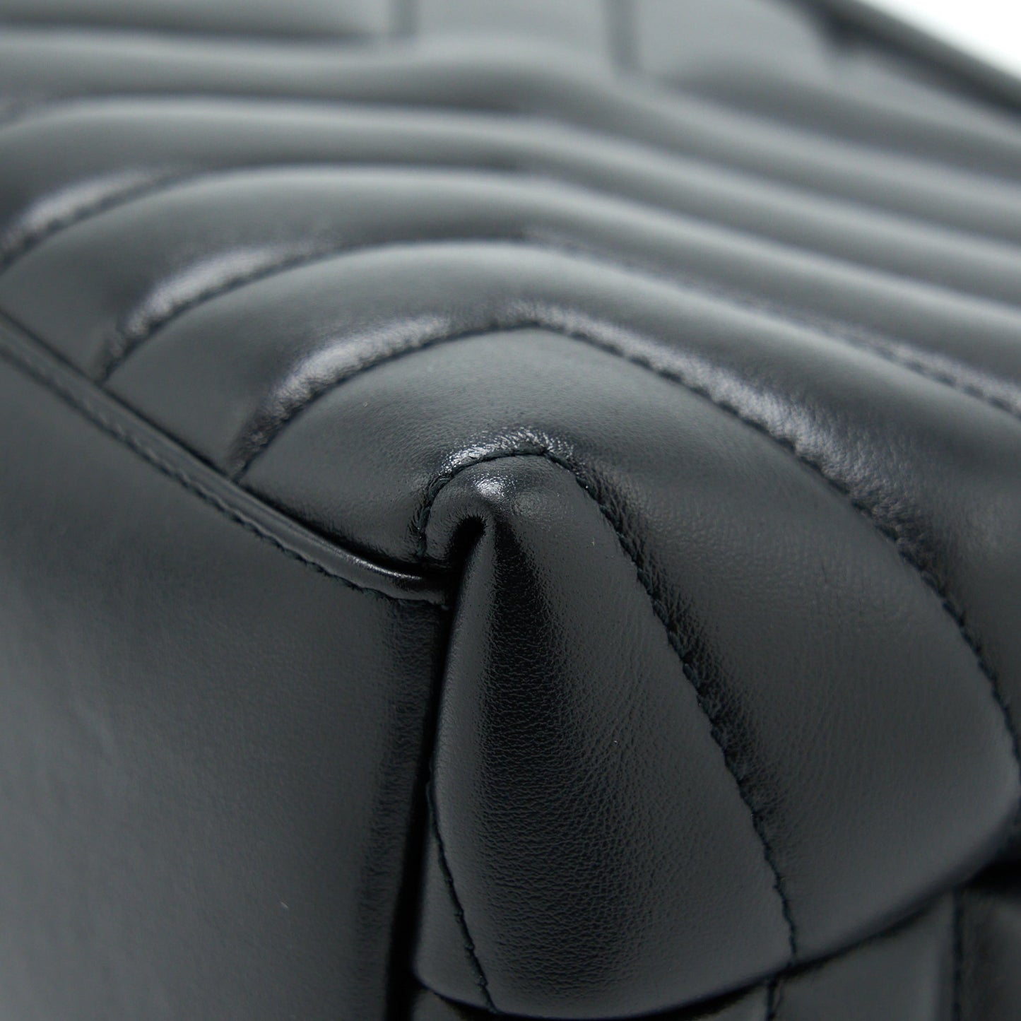 Saint Laurent/ YSL Loulou Bag Black With Black Hardware