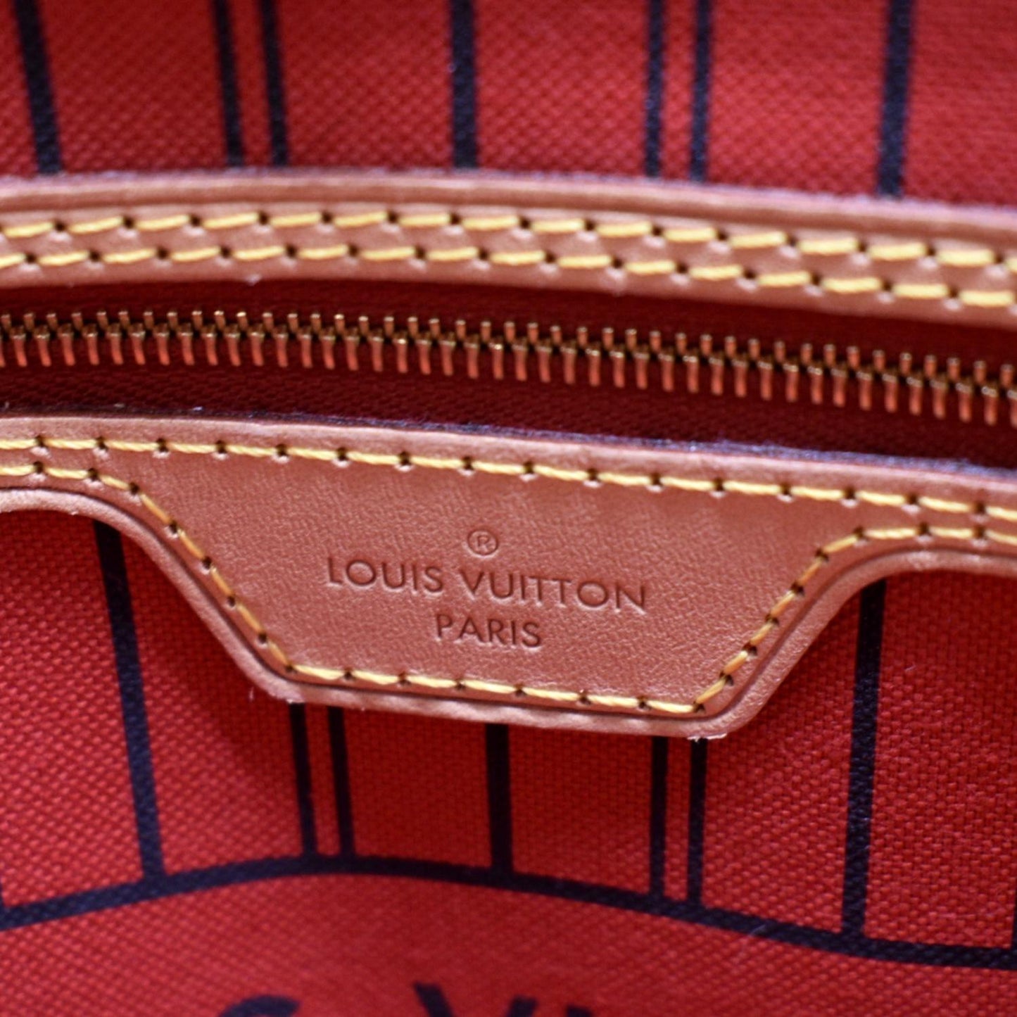LOUIS VUITTON  Neverfull MM Monogram Canvas Tote Bag Brown/Red