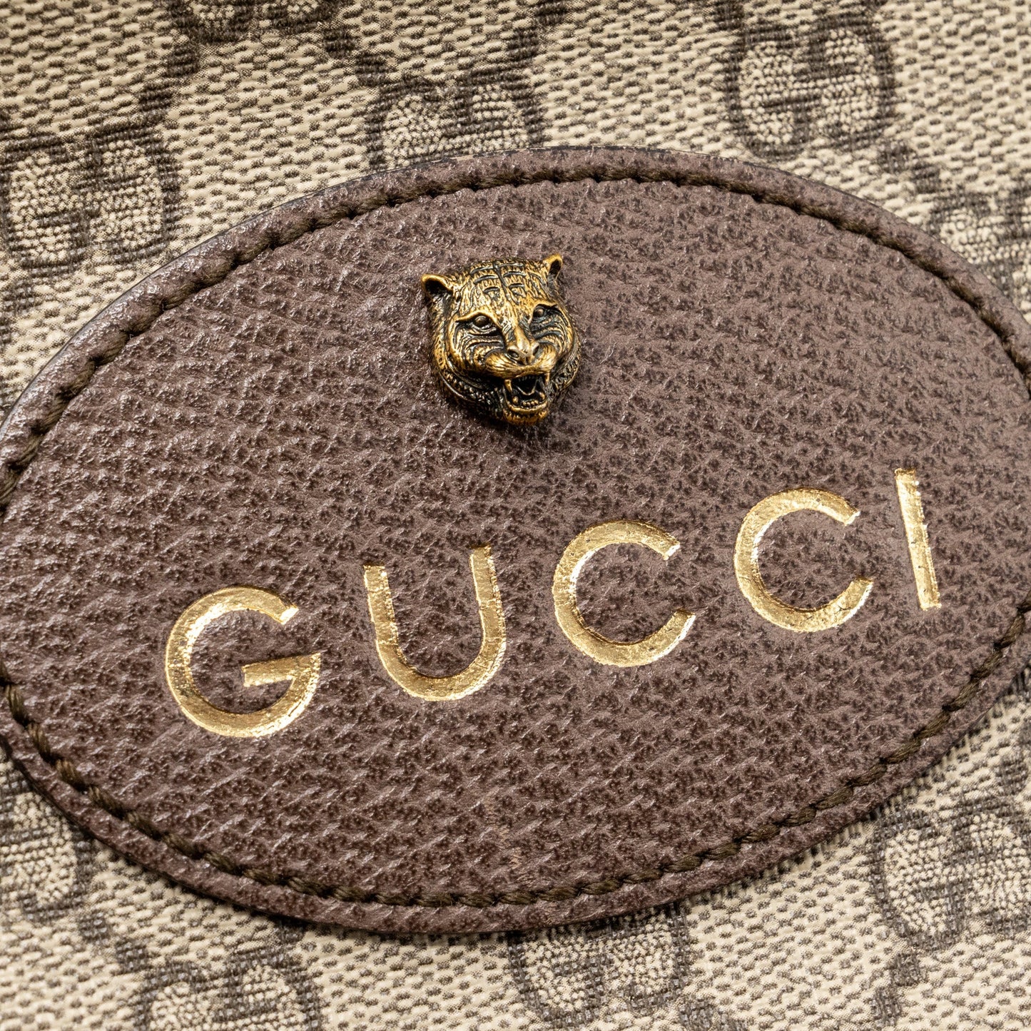 Gucci GG Supreme Camera Bag Canvas/ Leather