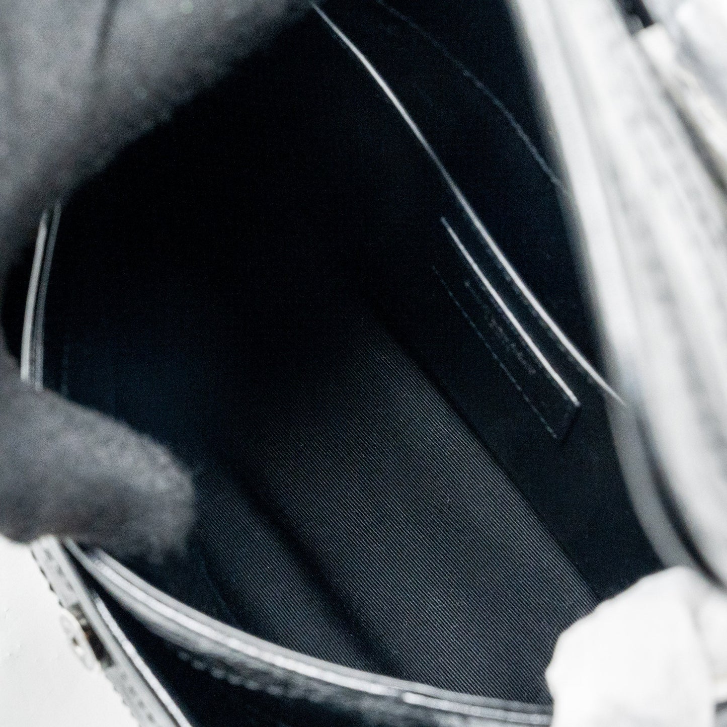 Saint Laurent Niki Baby leather black SHW