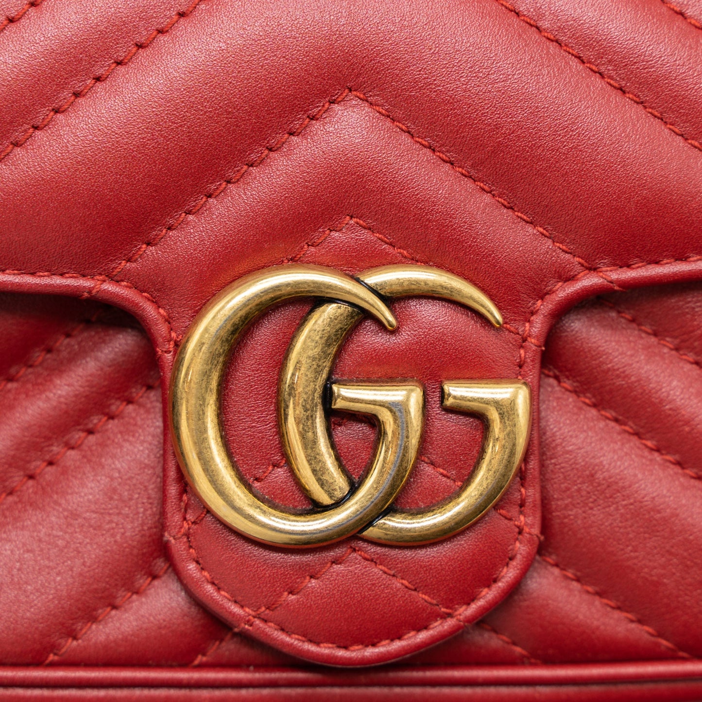 Gucci GG Marmont Super Mini Bag Matelassé Calfskin Red Brushed
