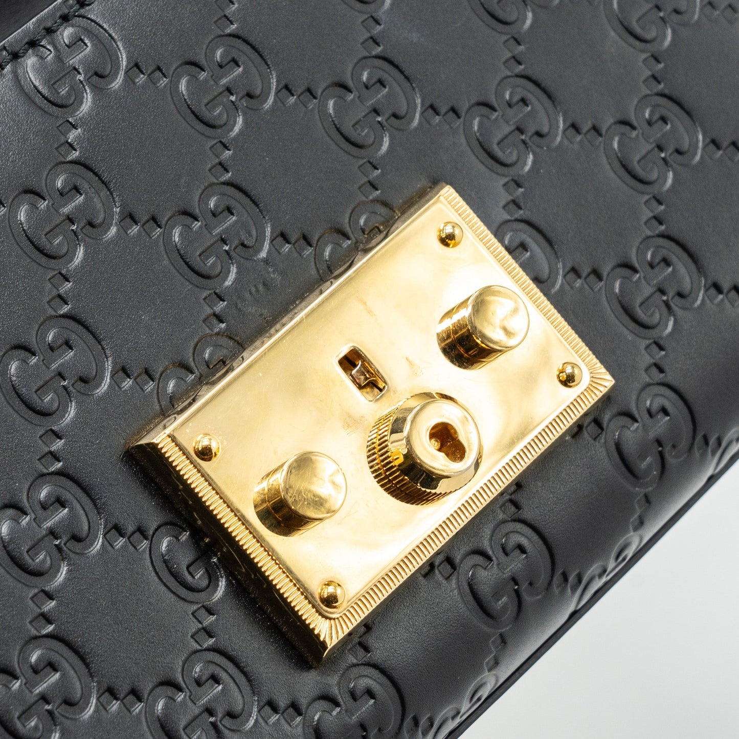 Gucci padlock chain bag calfskin black