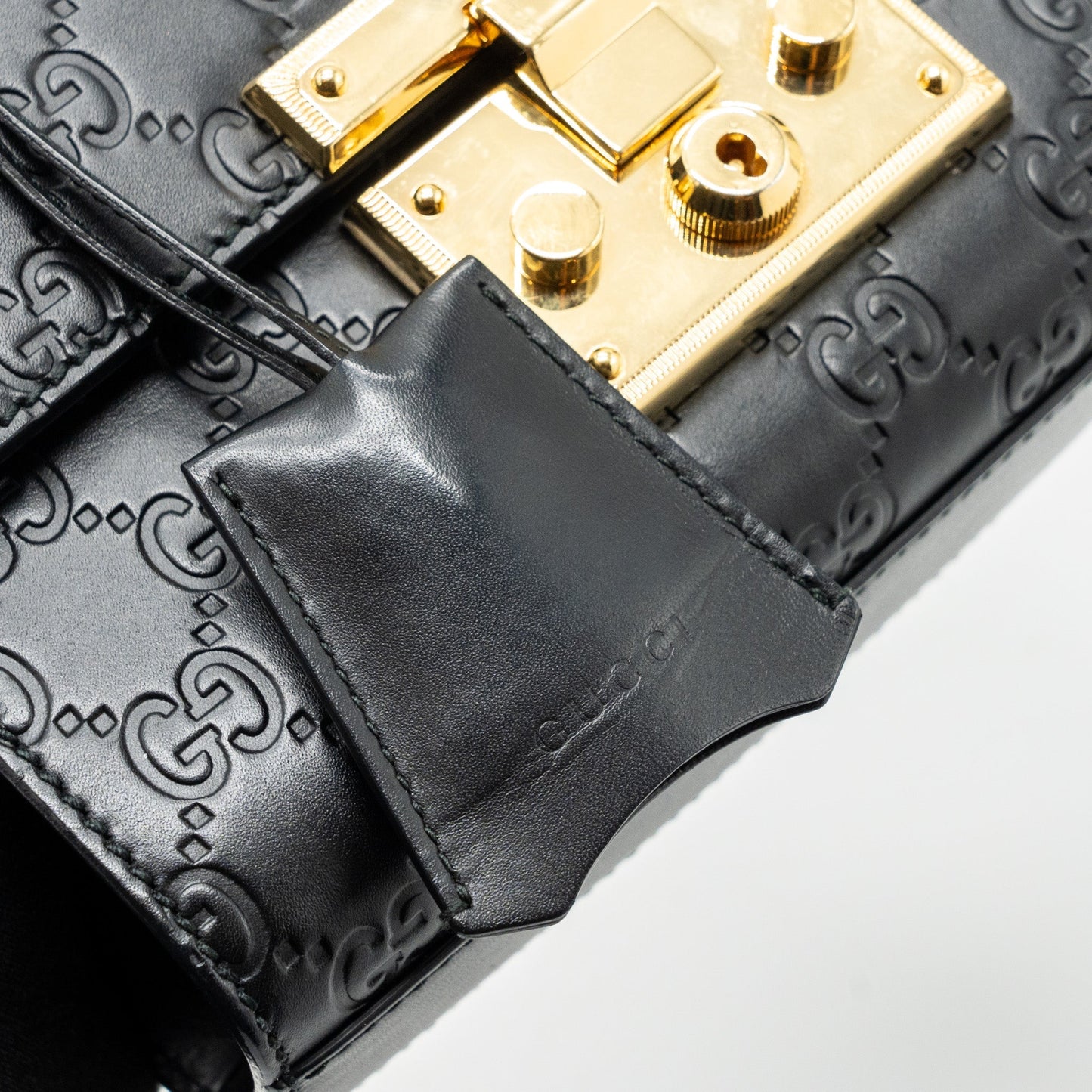 Gucci padlock chain bag calfskin black