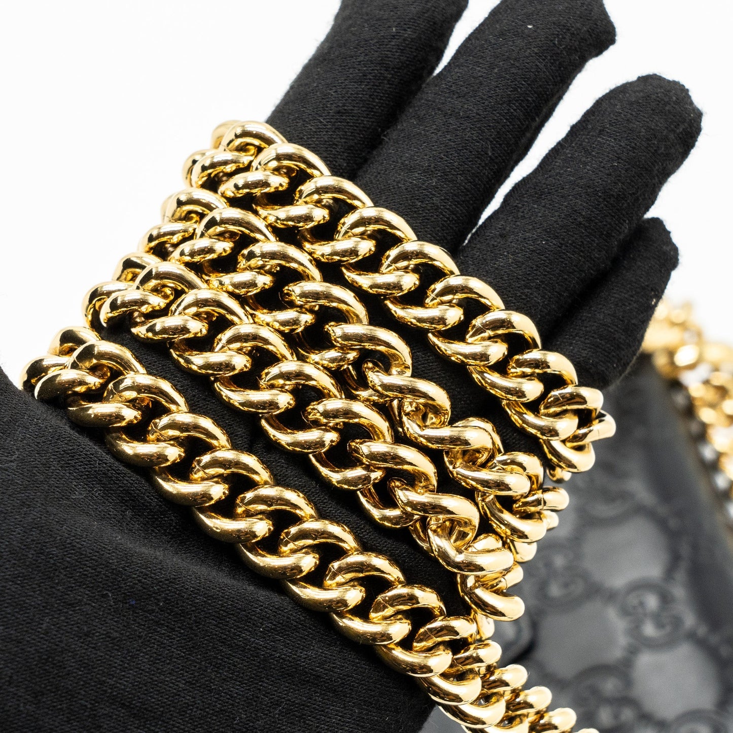 Gucci padlock chain bag calfskin black