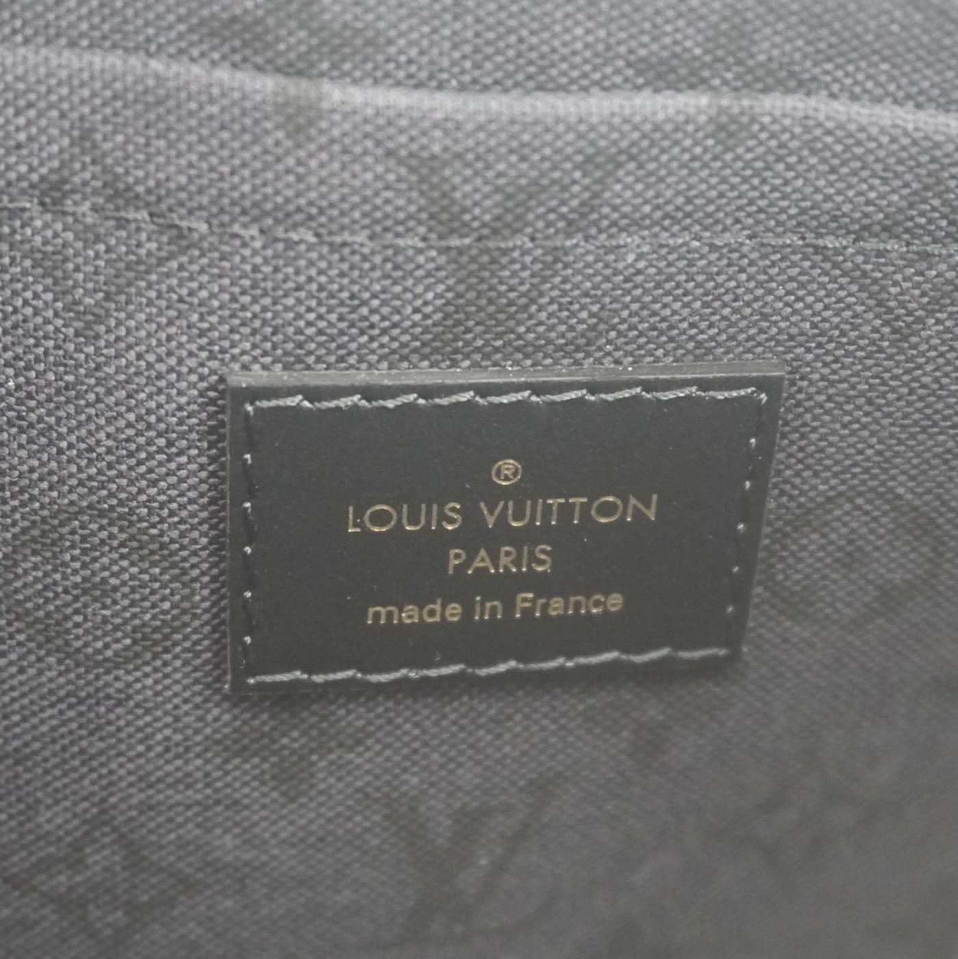 LOUIS VUITTON Neverfull Crafty Giant Monogram Canvas Wristlet Pouch Red