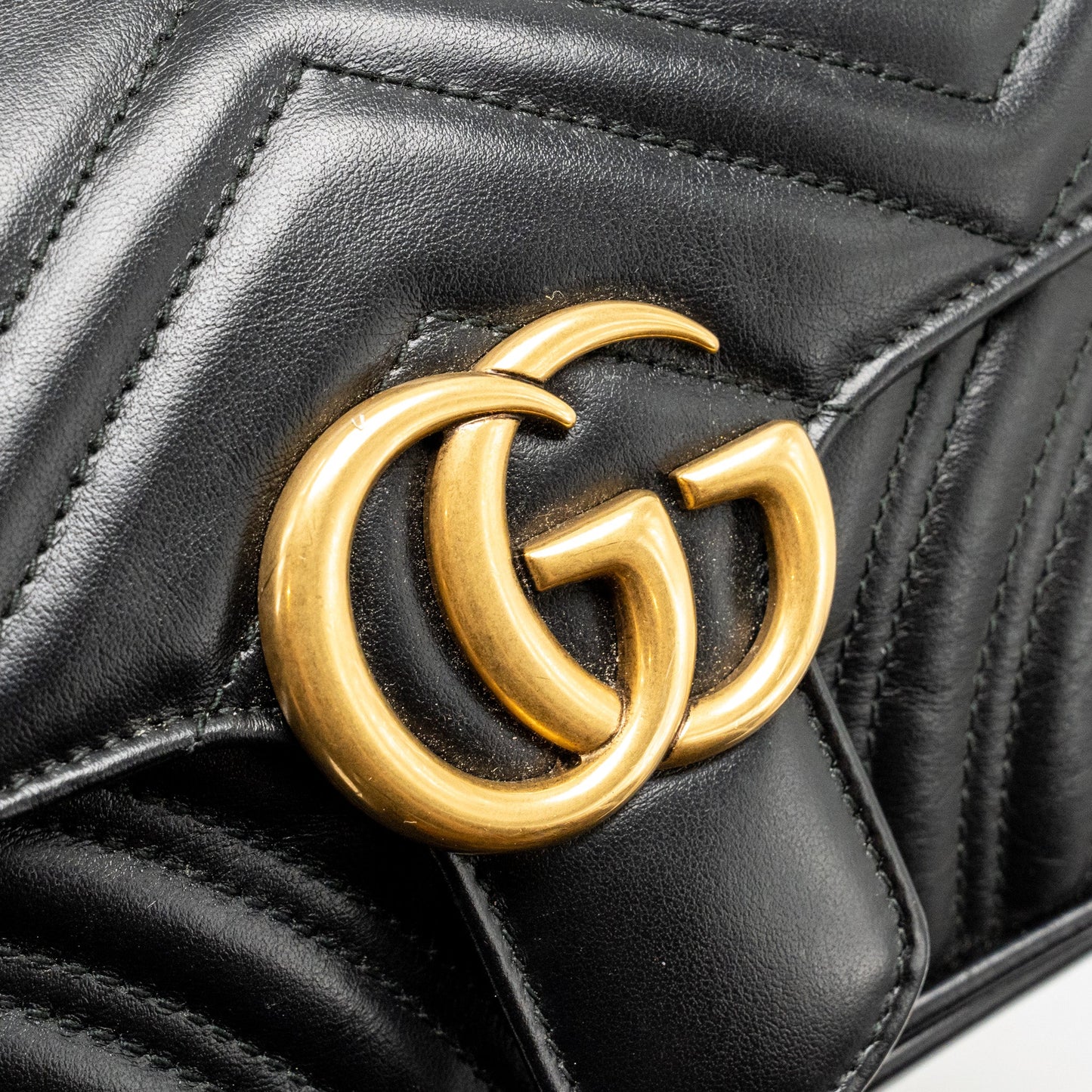 GUCCI Mini GG Marmont Shoulder Bag Calfskin Black