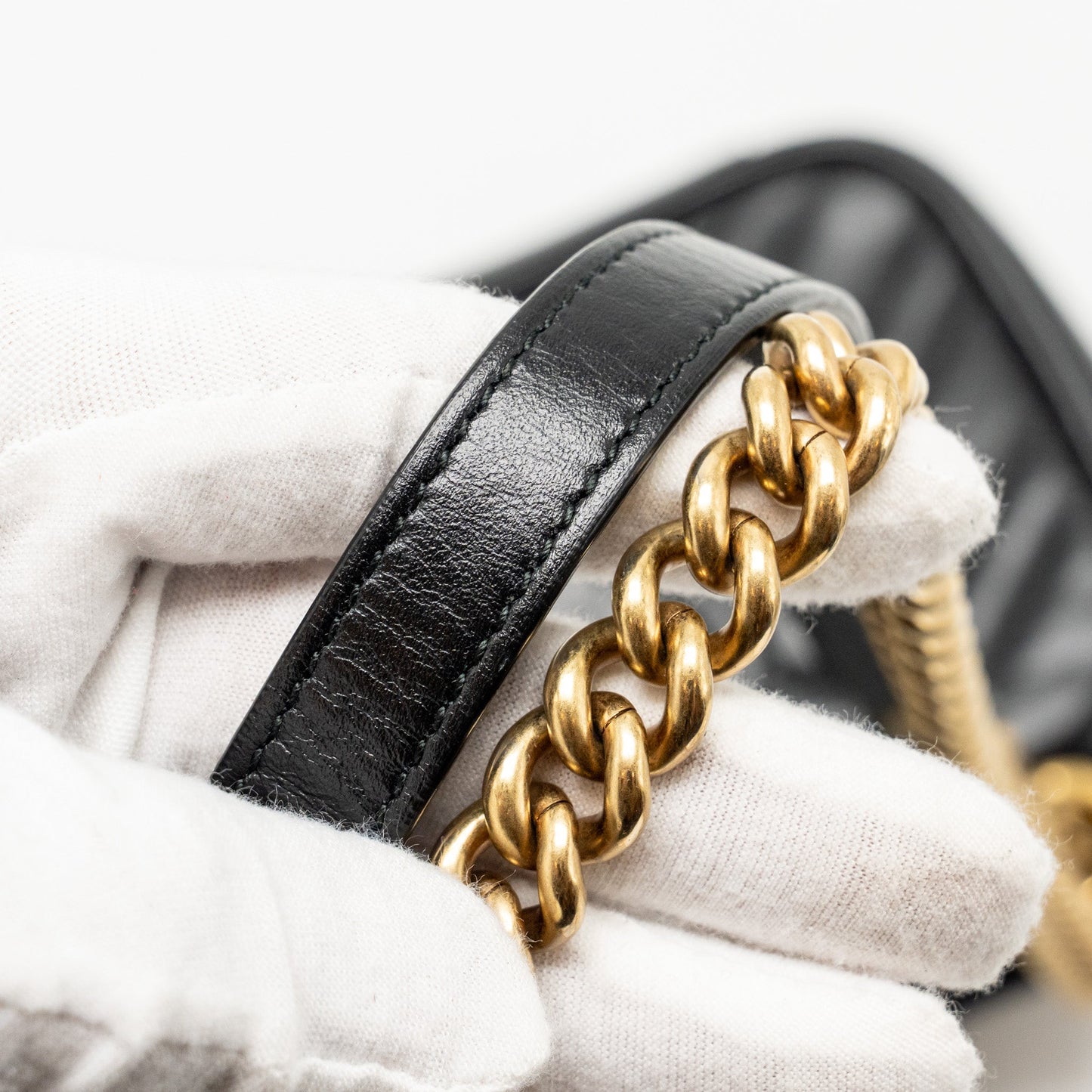 GUCCI Mini GG Marmont Shoulder Bag Calfskin Black