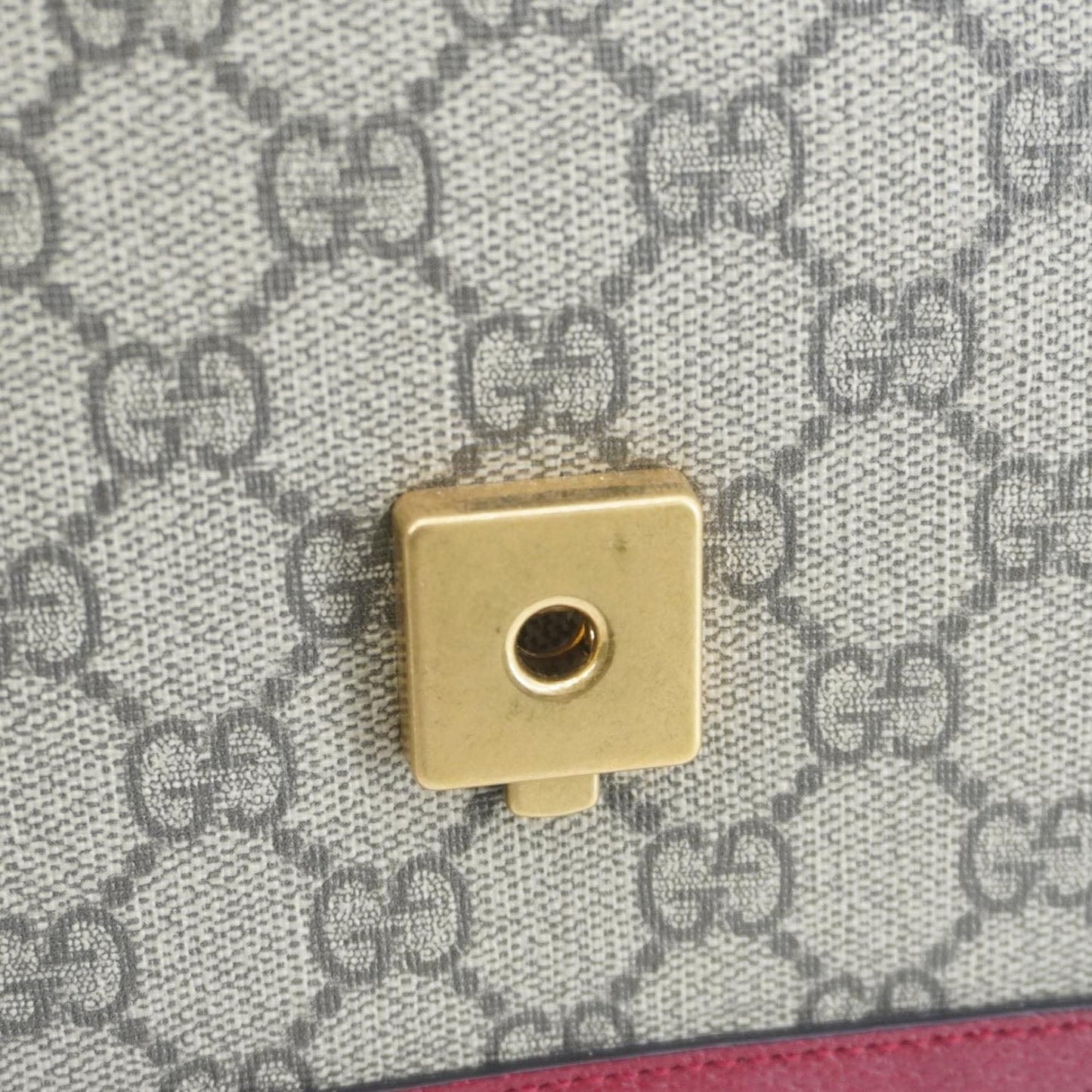 GUCCI Queen Margaret Bee GG Supreme Canvas Shoulder Bag Red 476541