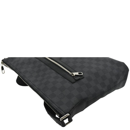LOUIS VUITTON Mick Damier Graphite Messenger Crossbody Bag Black