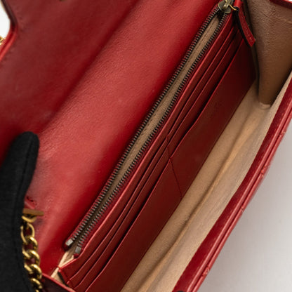 Gucci Marmont flap wallet with chain calfskin red