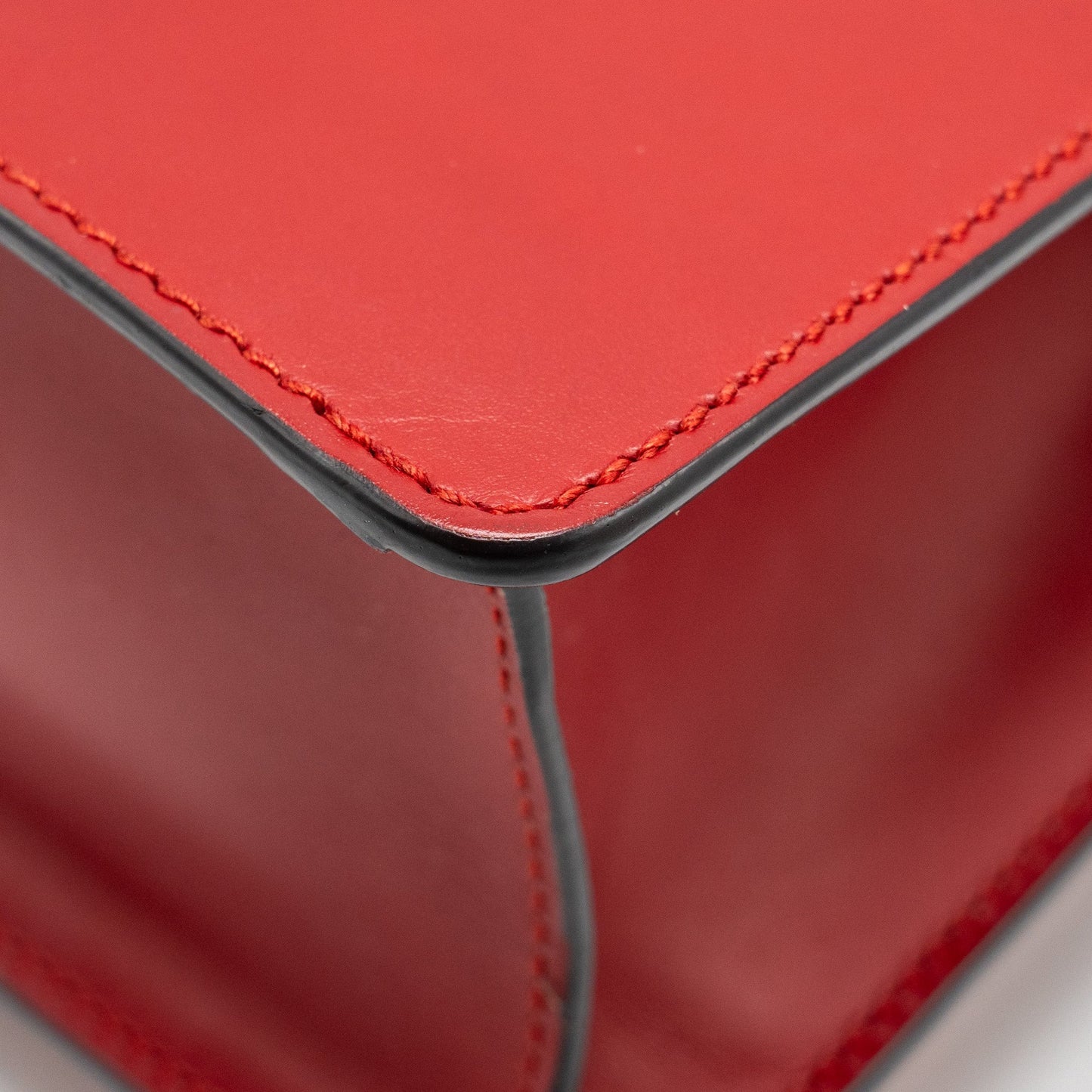 Gucci Top Handle Mini Sylvie calfskin red