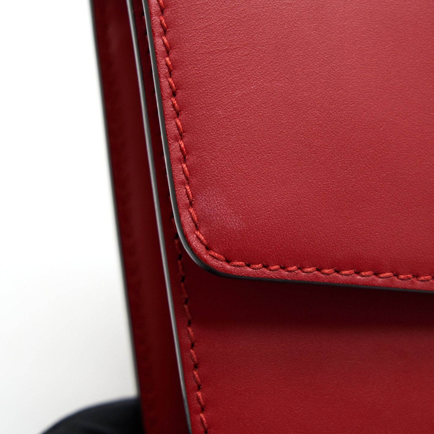 Gucci Sylvia Bag red