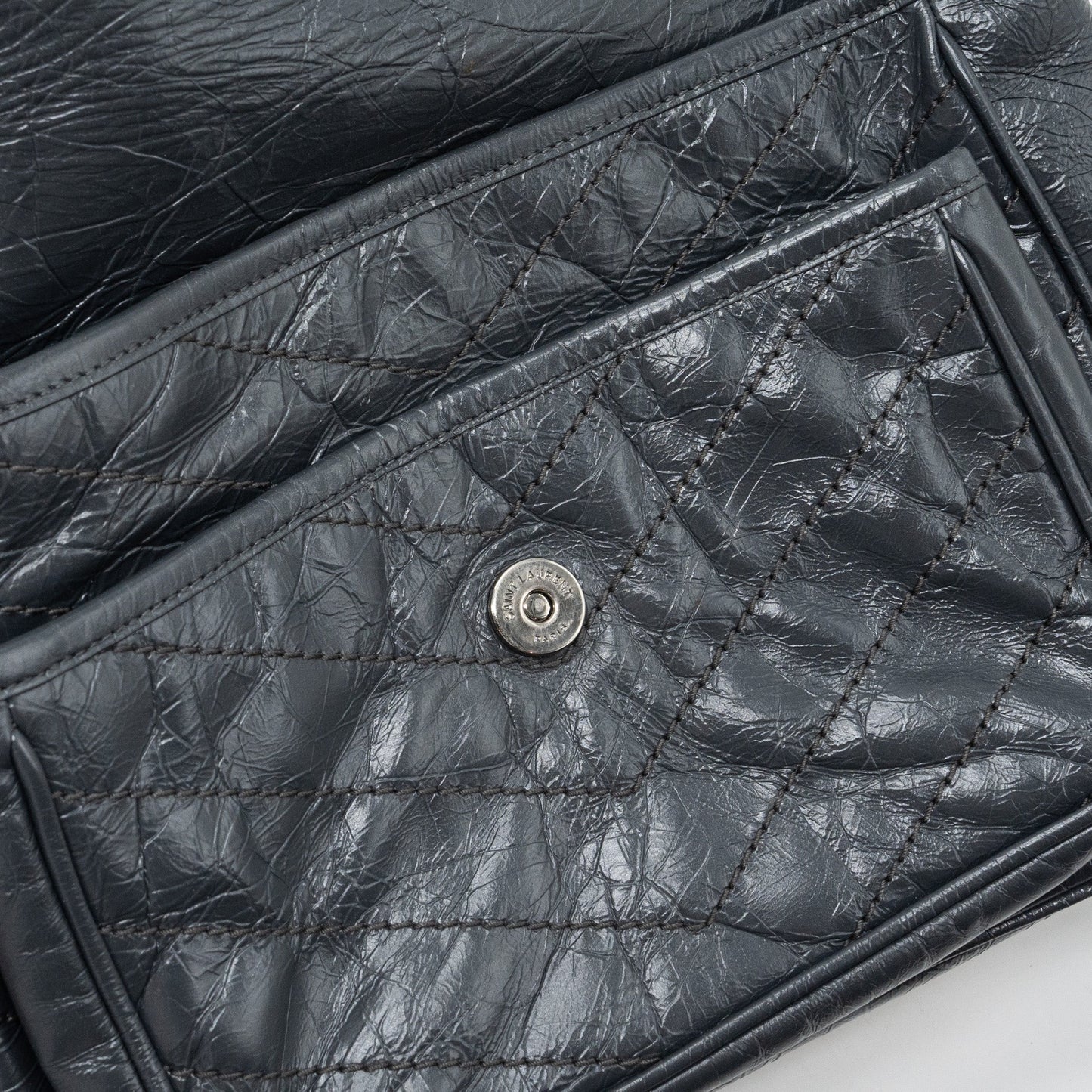 Saint laurent Medium Niki calfskin dark grey SHW