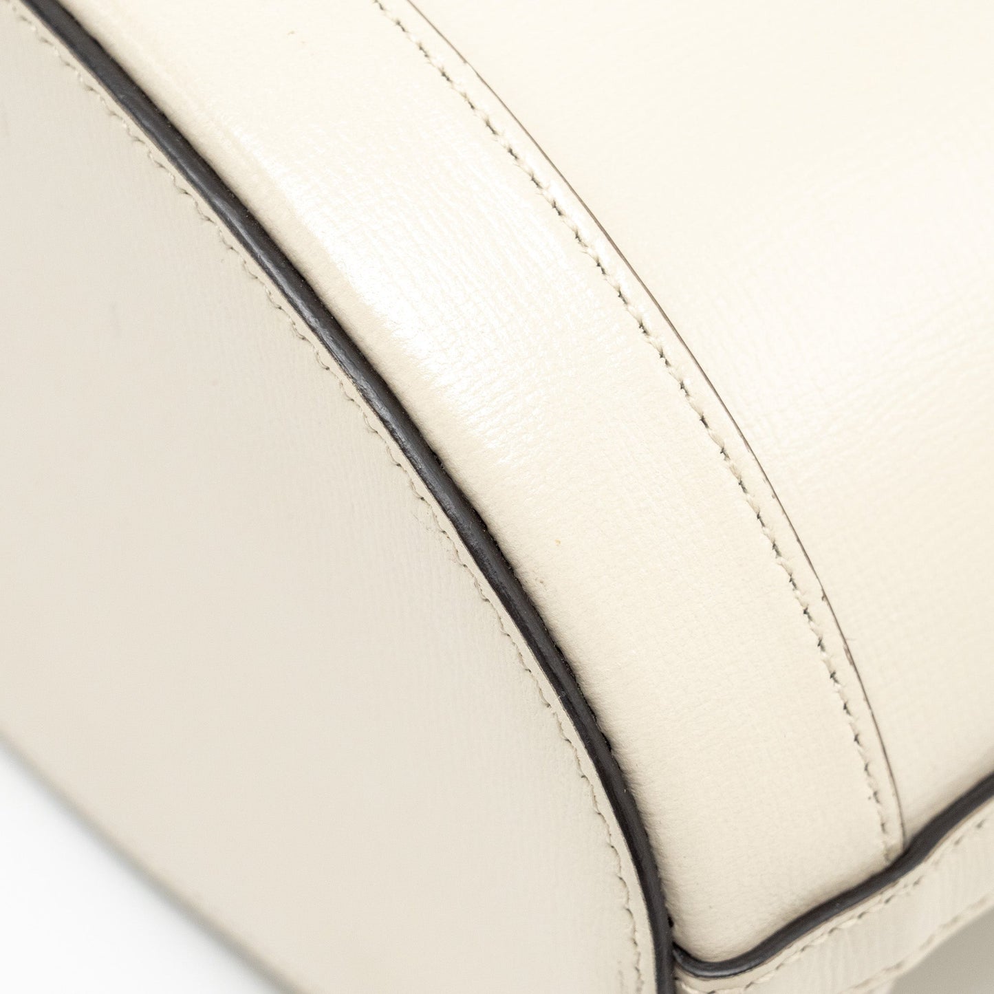 Gucci 1955 Horsebit Bucket Tote Bag Calfskin White