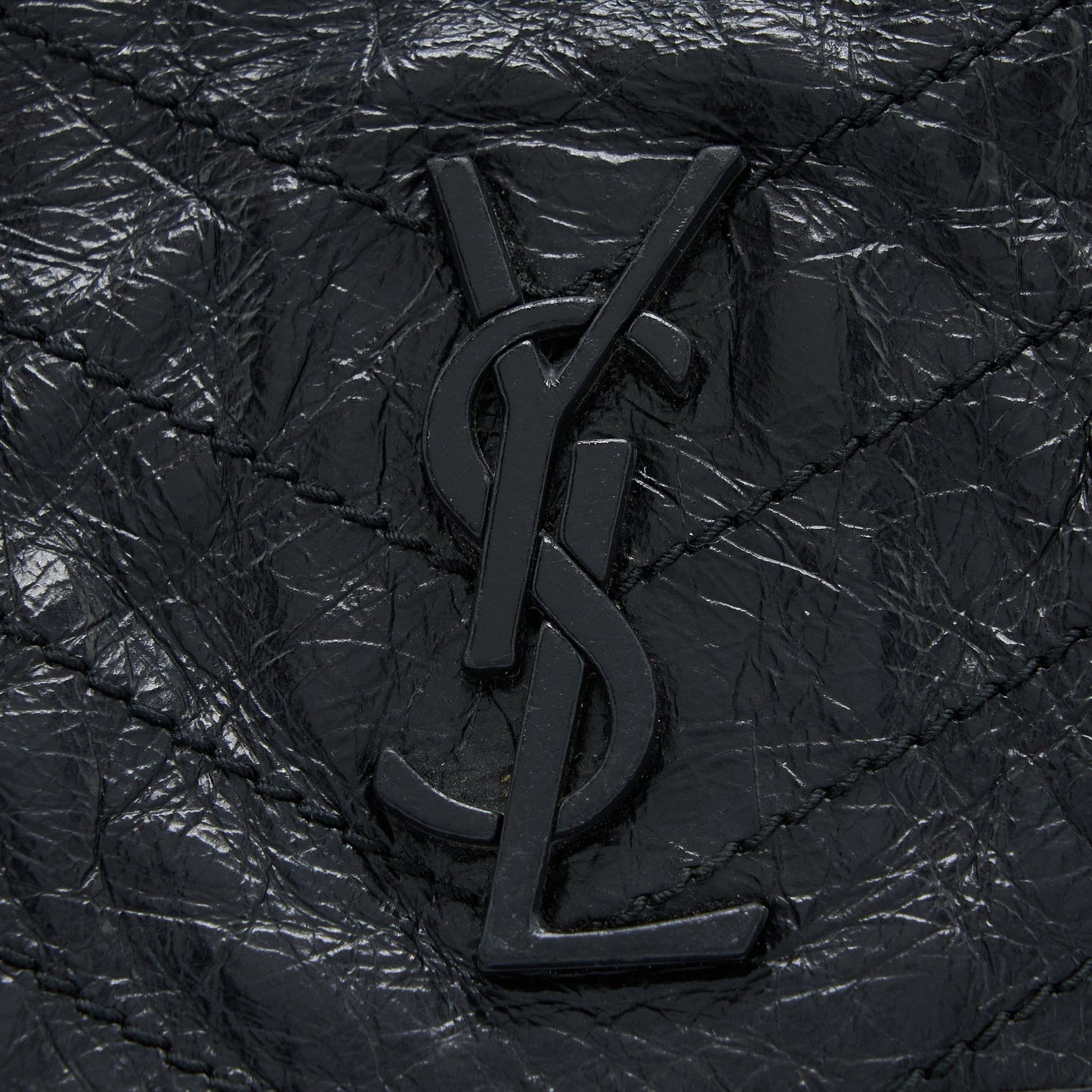 Saint Laurent/YSL Medium Niki Bag Calfskin Black SHW