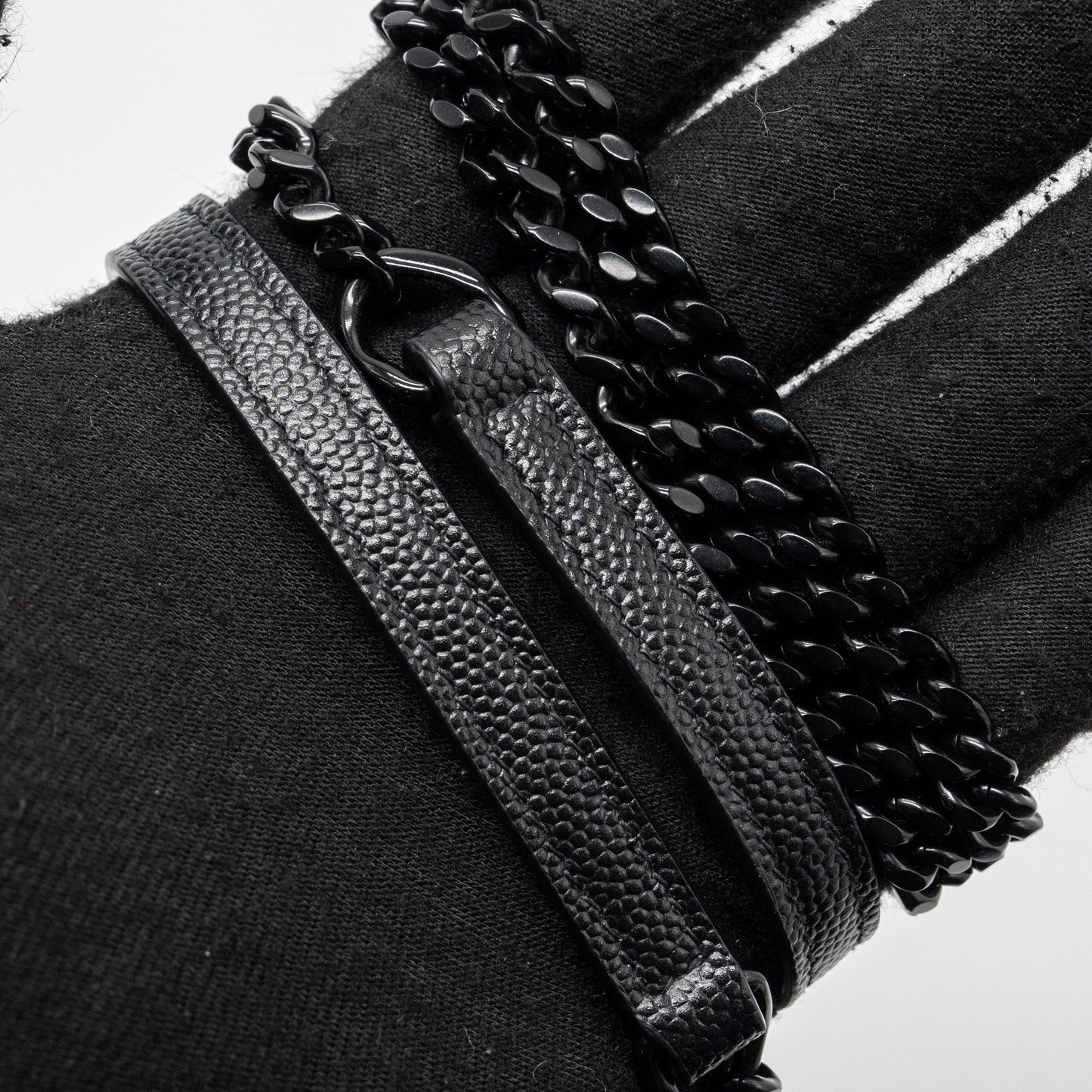 Saint Laurent/YSL Envelope Chain Wallet Calfskin Black / Black Hardware