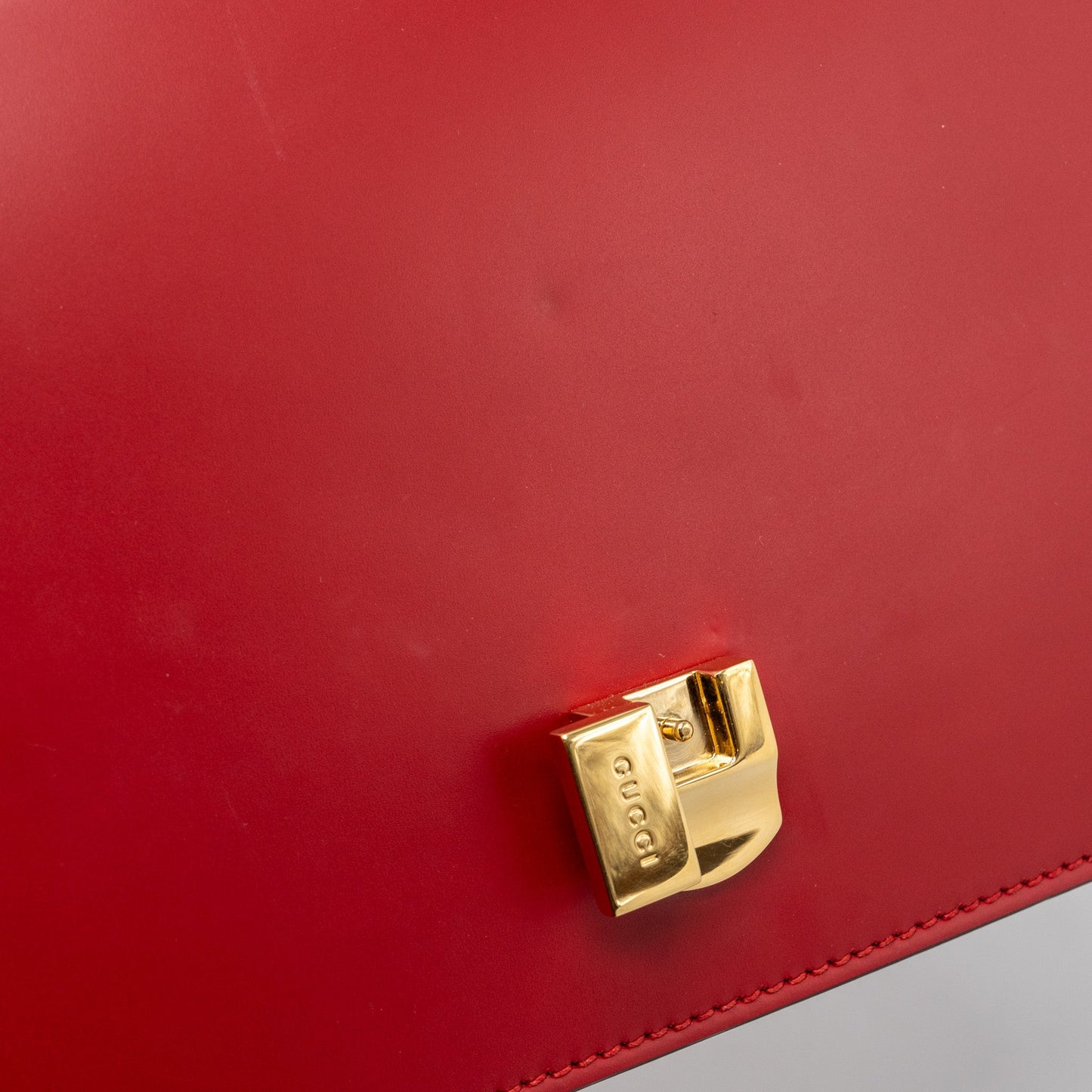 Gucci Sylvie shoulder bag calfskin red