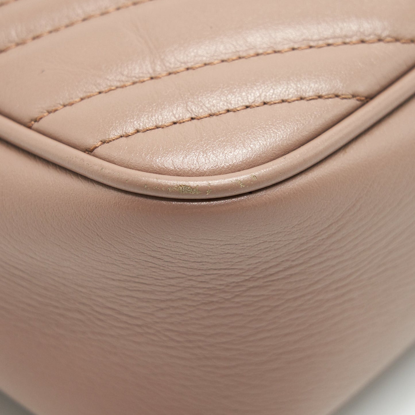 Gucci GG Marmont Small Matelasse Camera Bag Beige