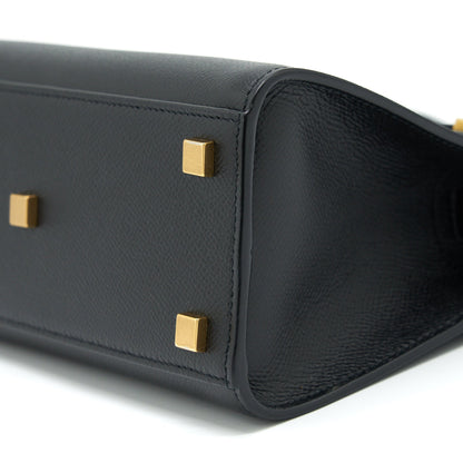 Saint Laurent/YSL Manhattan Nano Shopping Bag Calfskin Black GHW