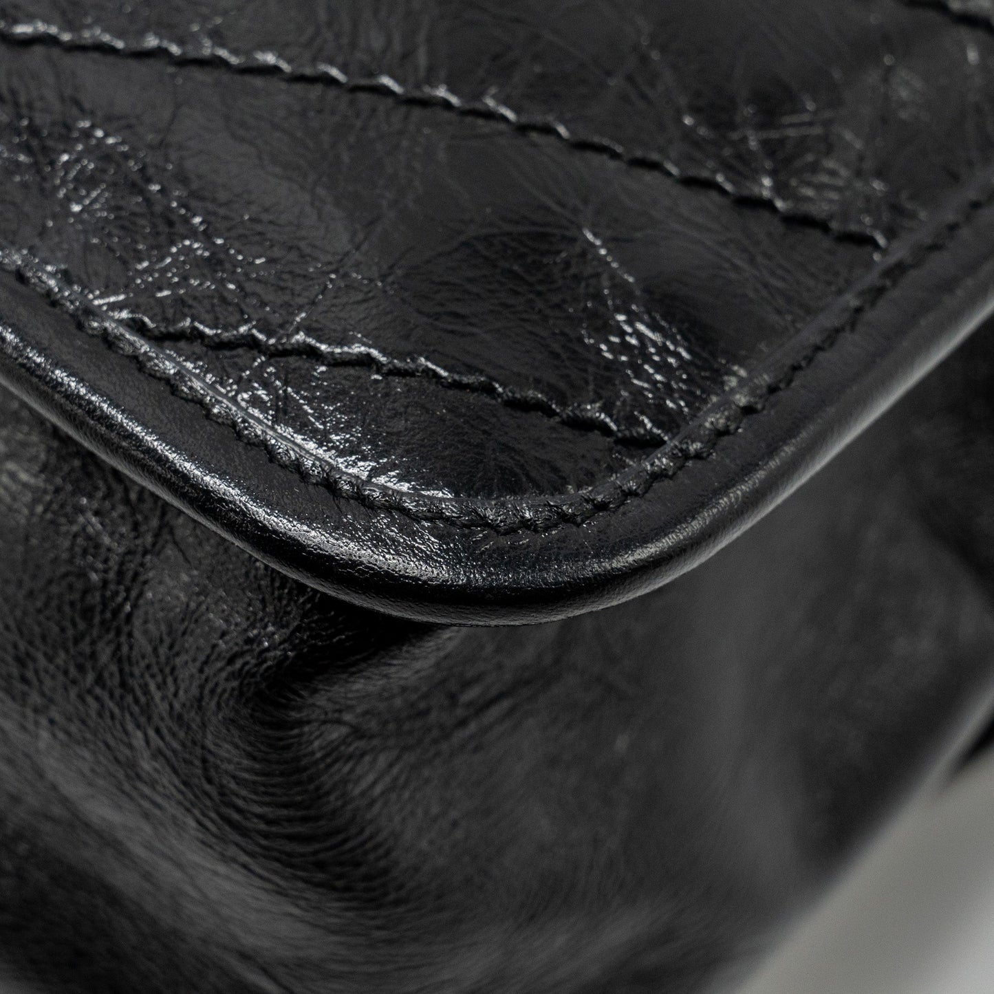 Saint Laurent Medium Niki Calfskin Black Ruthenium Hardware