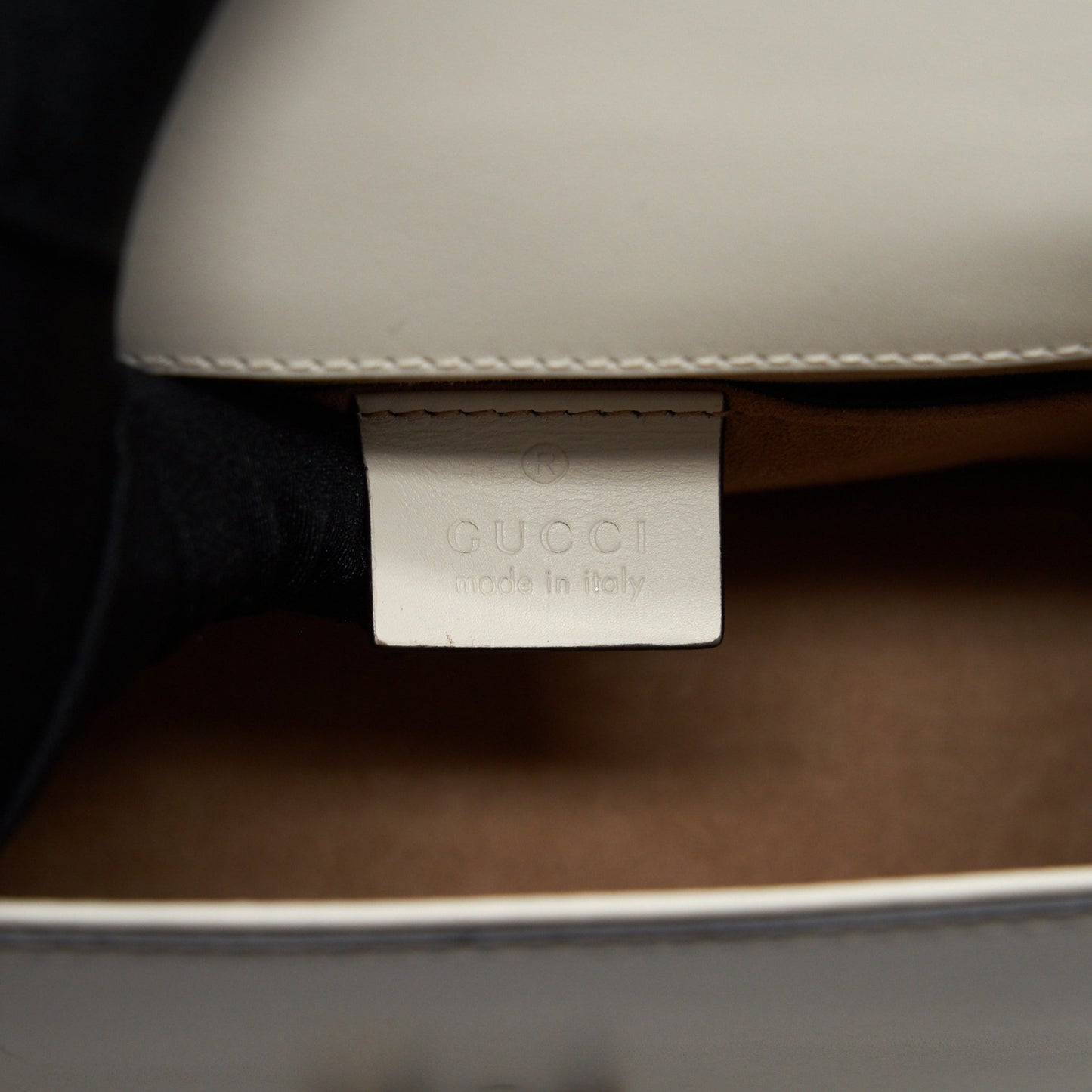Gucci Mini sylvie chain Bag White
