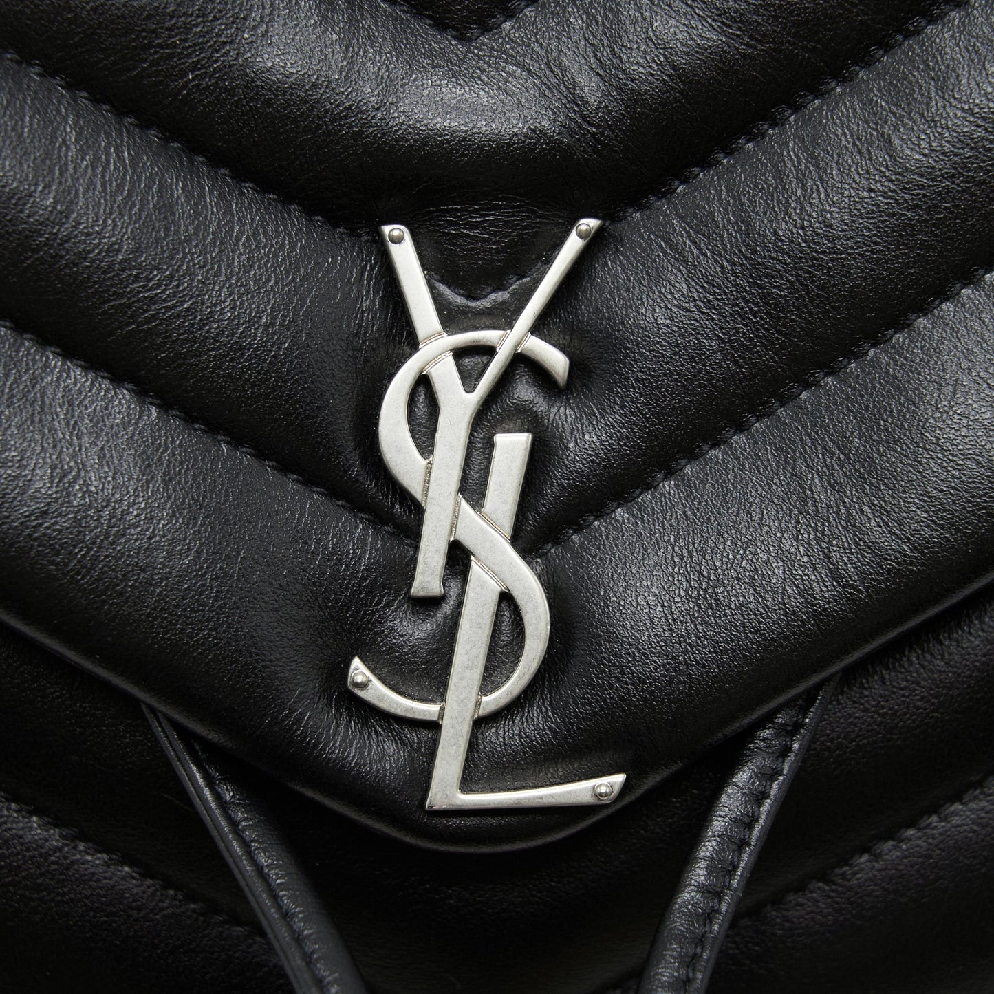 Saint Laurent Medium Loulou Backpack Black Y Matelass