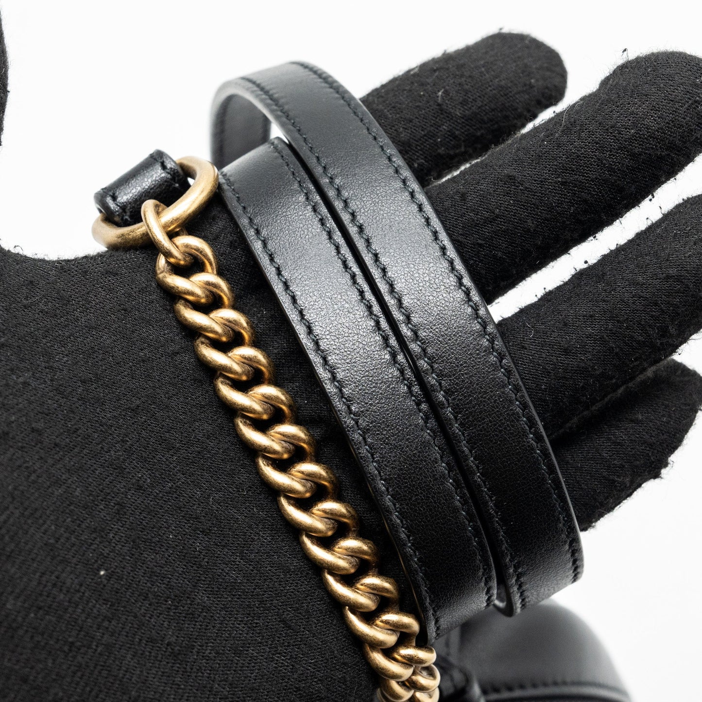 Gucci GG Marmont Matelasse Mini Bag Calfskin Black