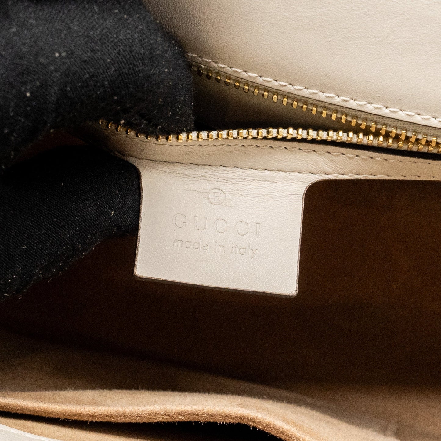 Gucci Medium Sylvie Bag calfskin white