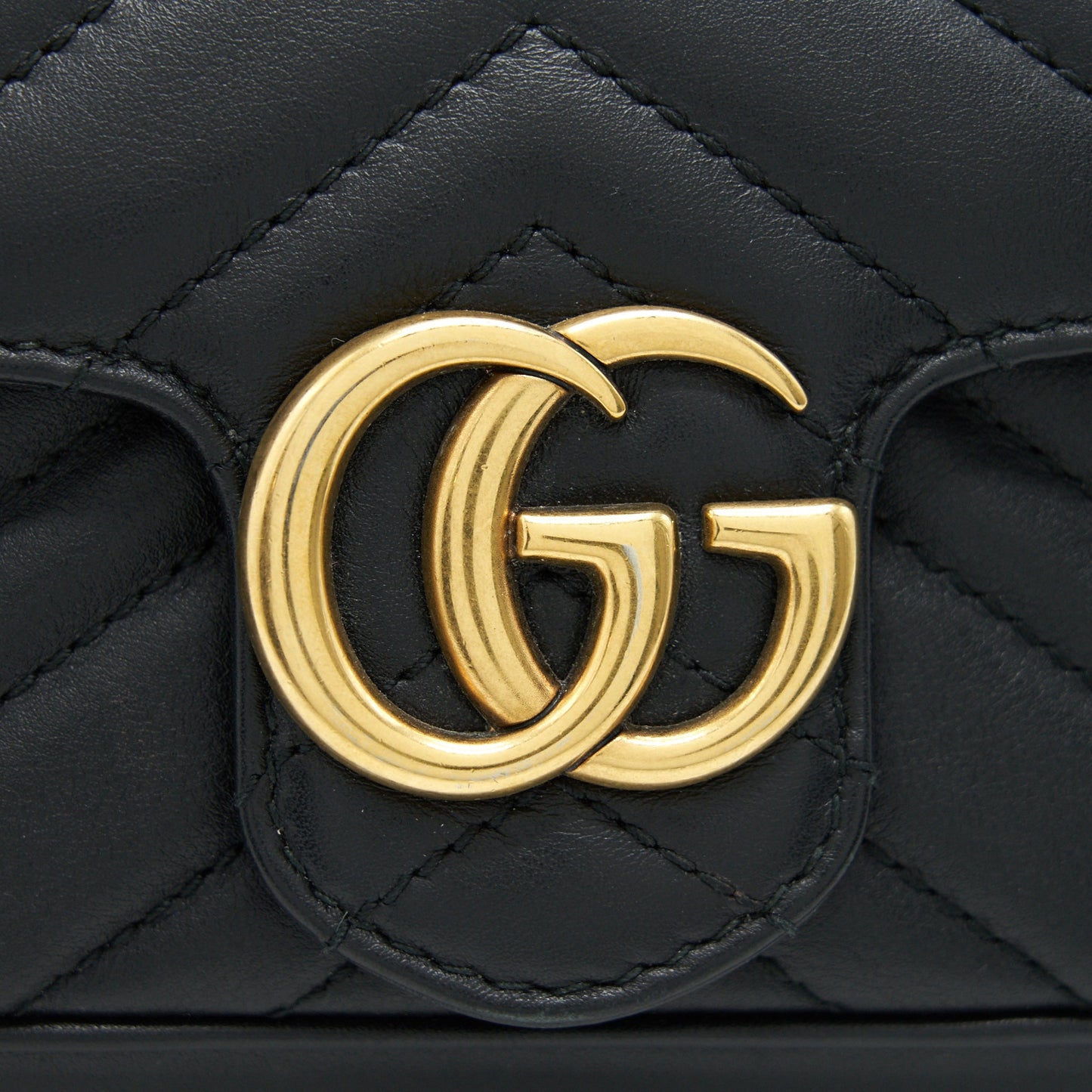 GUCCI GG MARMONT SUPER MINI BLACK