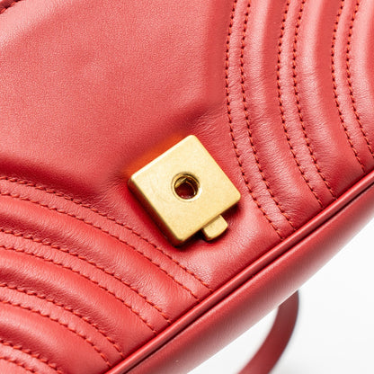 Gucci mini GG marmont shoulder bag calfskin red