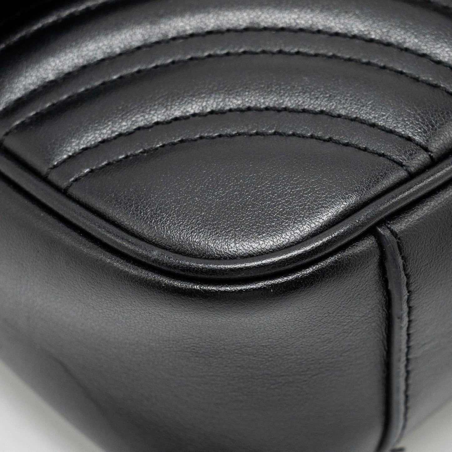Gucci Mini GG Marmont Shoulder Bag Calfskin Black