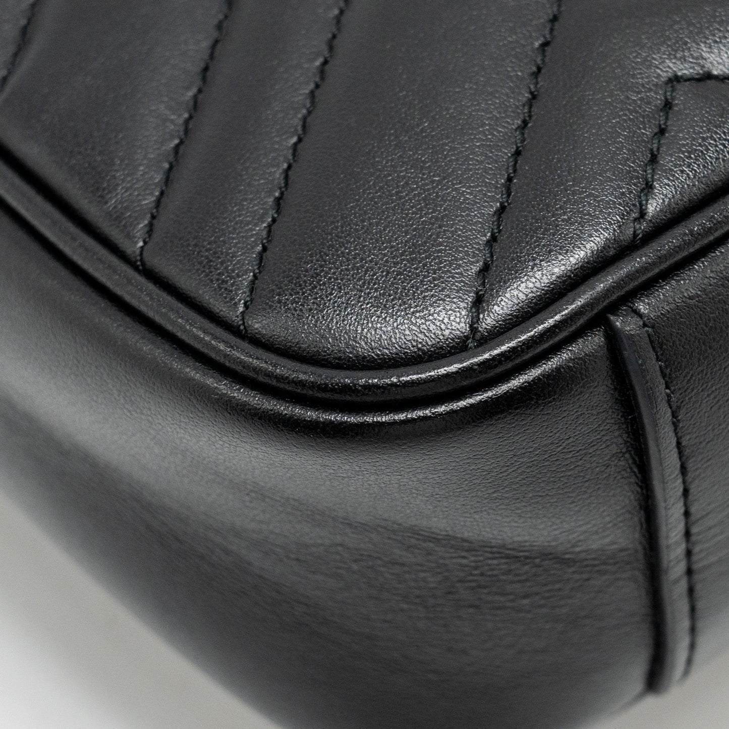 Gucci Mini GG Marmont Shoulder Bag Calfskin Black