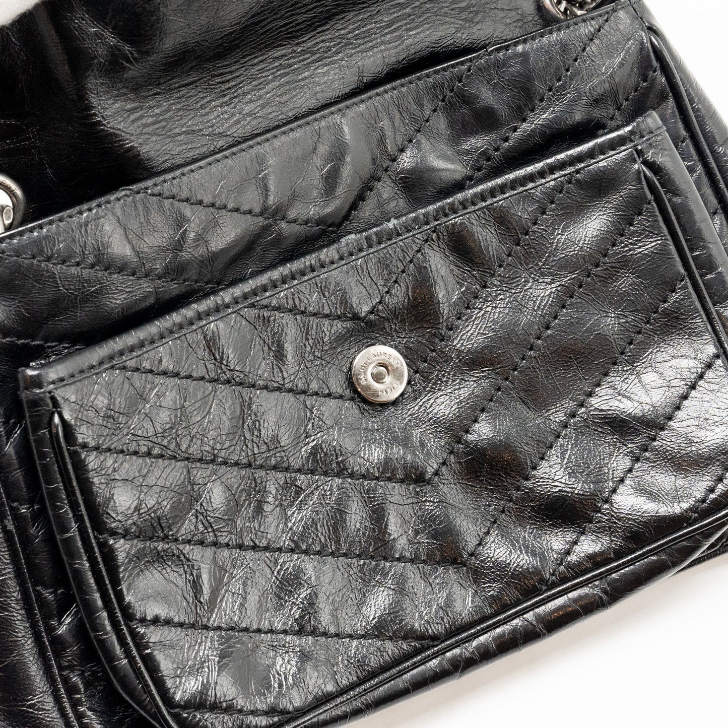 Saint Laurent/YSL Medium Niki Chain Bag Vintage Calfskin Black SHW